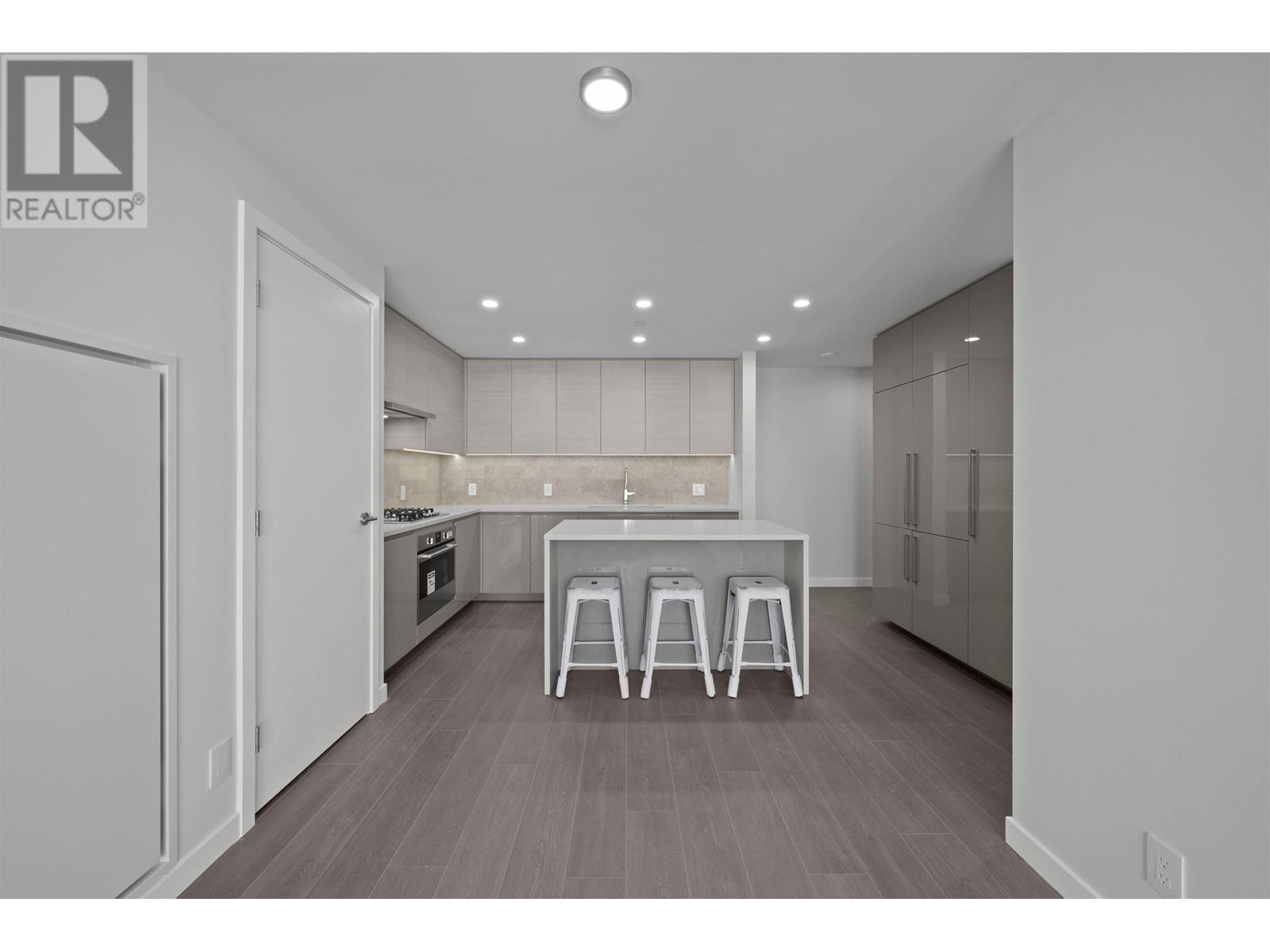 Listing Picture 2 of 40 : 3911 2108 GILMORE AVENUE, Burnaby / 本拿比 - 魯藝地產 Yvonne Lu Group - MLS Medallion Club Member