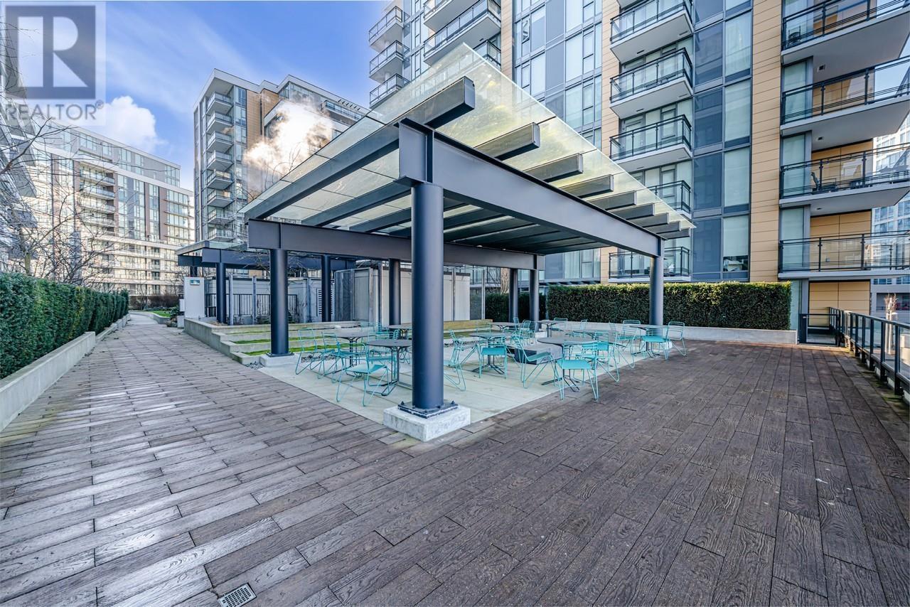 Listing Picture 32 of 33 : 501 3200 CORVETTE WAY, Richmond / 烈治文 - 魯藝地產 Yvonne Lu Group - MLS Medallion Club Member