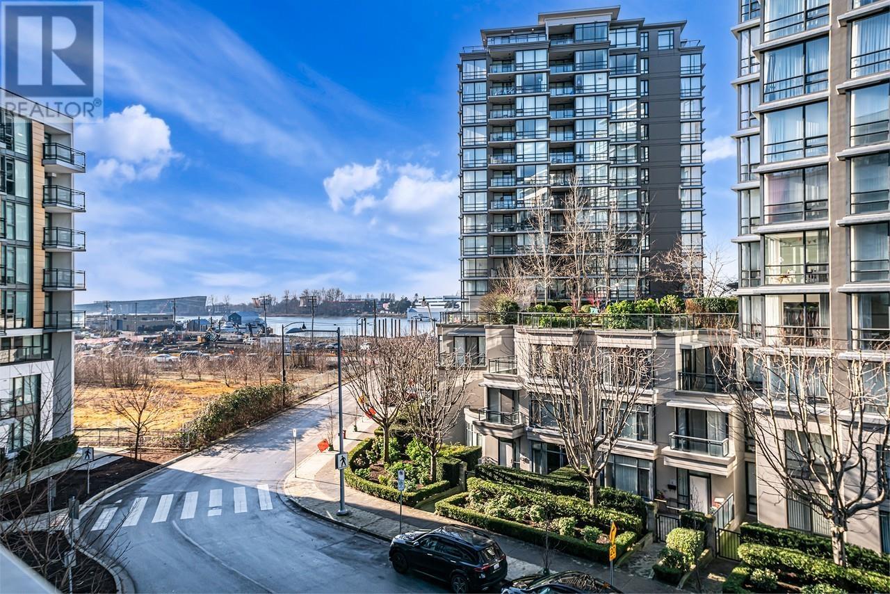 Listing Picture 33 of 33 : 501 3200 CORVETTE WAY, Richmond / 烈治文 - 魯藝地產 Yvonne Lu Group - MLS Medallion Club Member