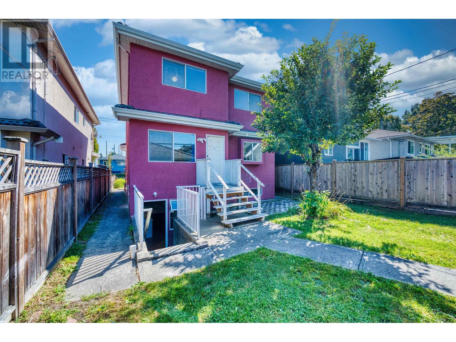 Listing Picture 25 of 26 : 4465 SKEENA STREET, Vancouver / 溫哥華 - 魯藝地產 Yvonne Lu Group - MLS Medallion Club Member