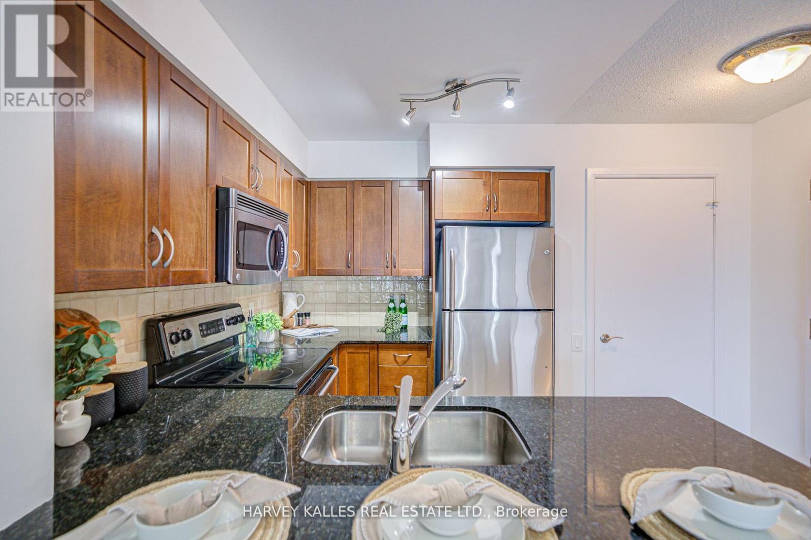 1612 - 2181 Yonge Street, Toronto, Ontario  M5S 3H7 - Photo 14 - C11966364