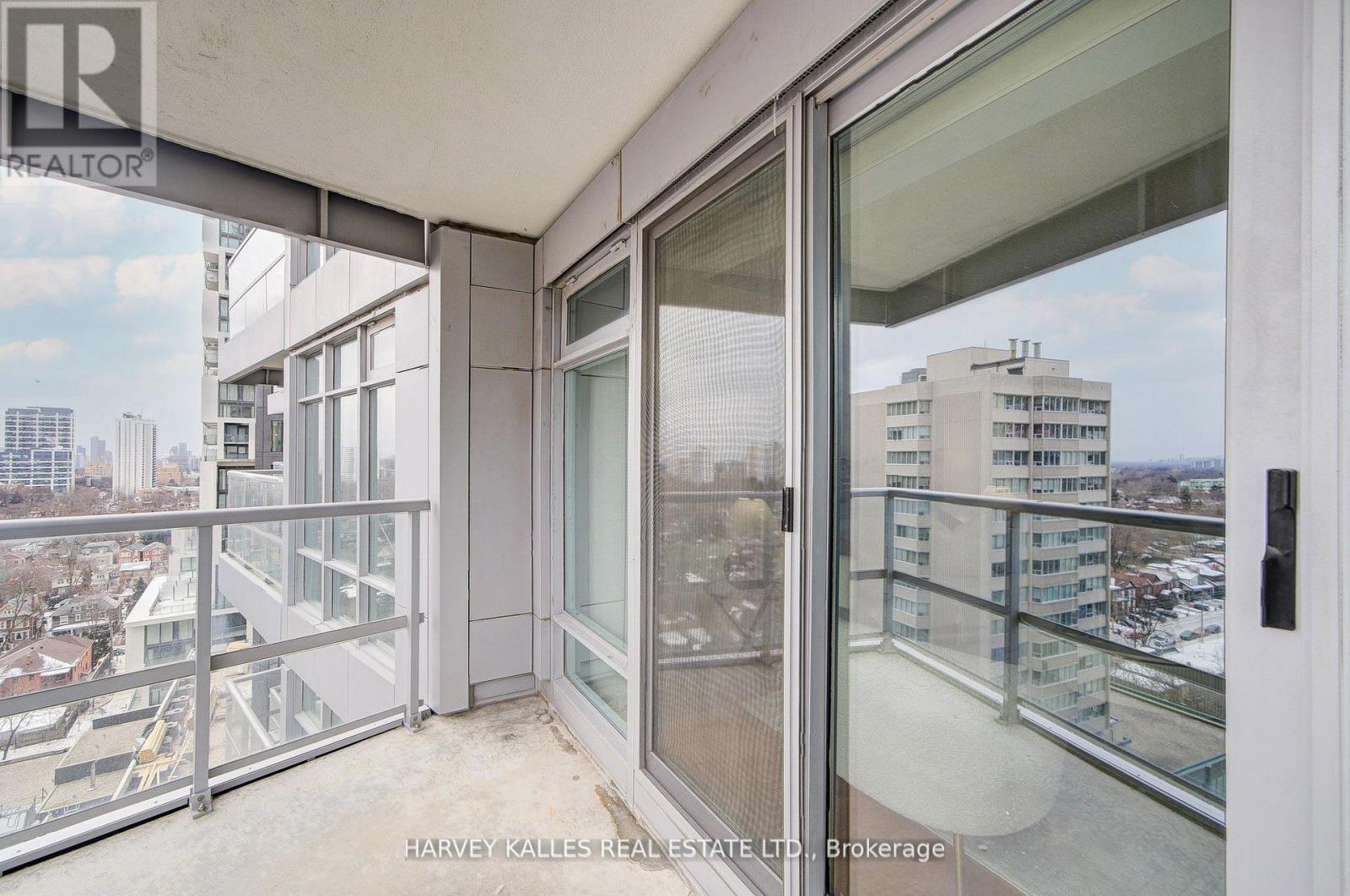 1612 - 2181 Yonge Street, Toronto, Ontario  M5S 3H7 - Photo 33 - C11966364