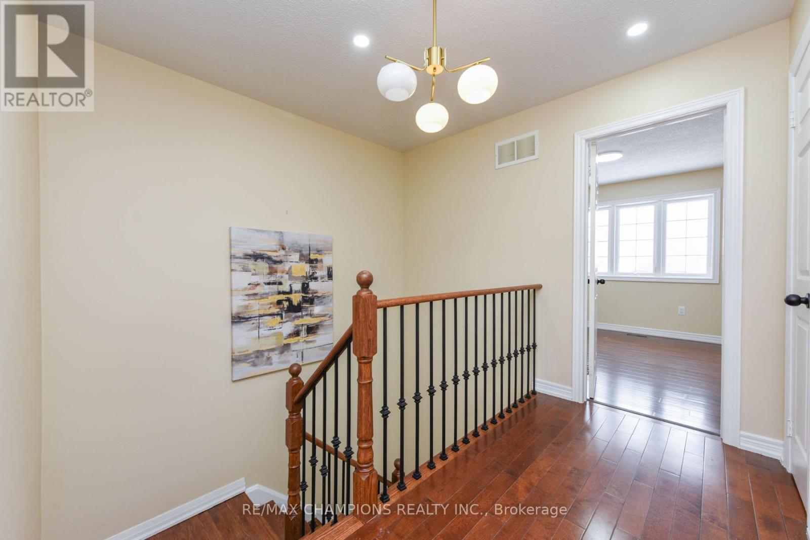 258 Van Kirk Drive, Brampton (Northwest Sandalwood Parkway), Ontario  L7A 3W5 - Photo 22 - W11966357