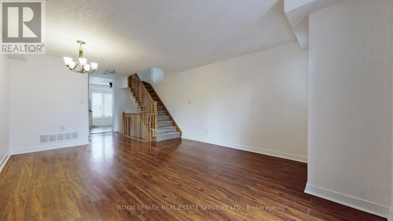 90 - 6950 Tenth Line W, Mississauga, Ontario  L5N 6Y1 - Photo 4 - W11966371