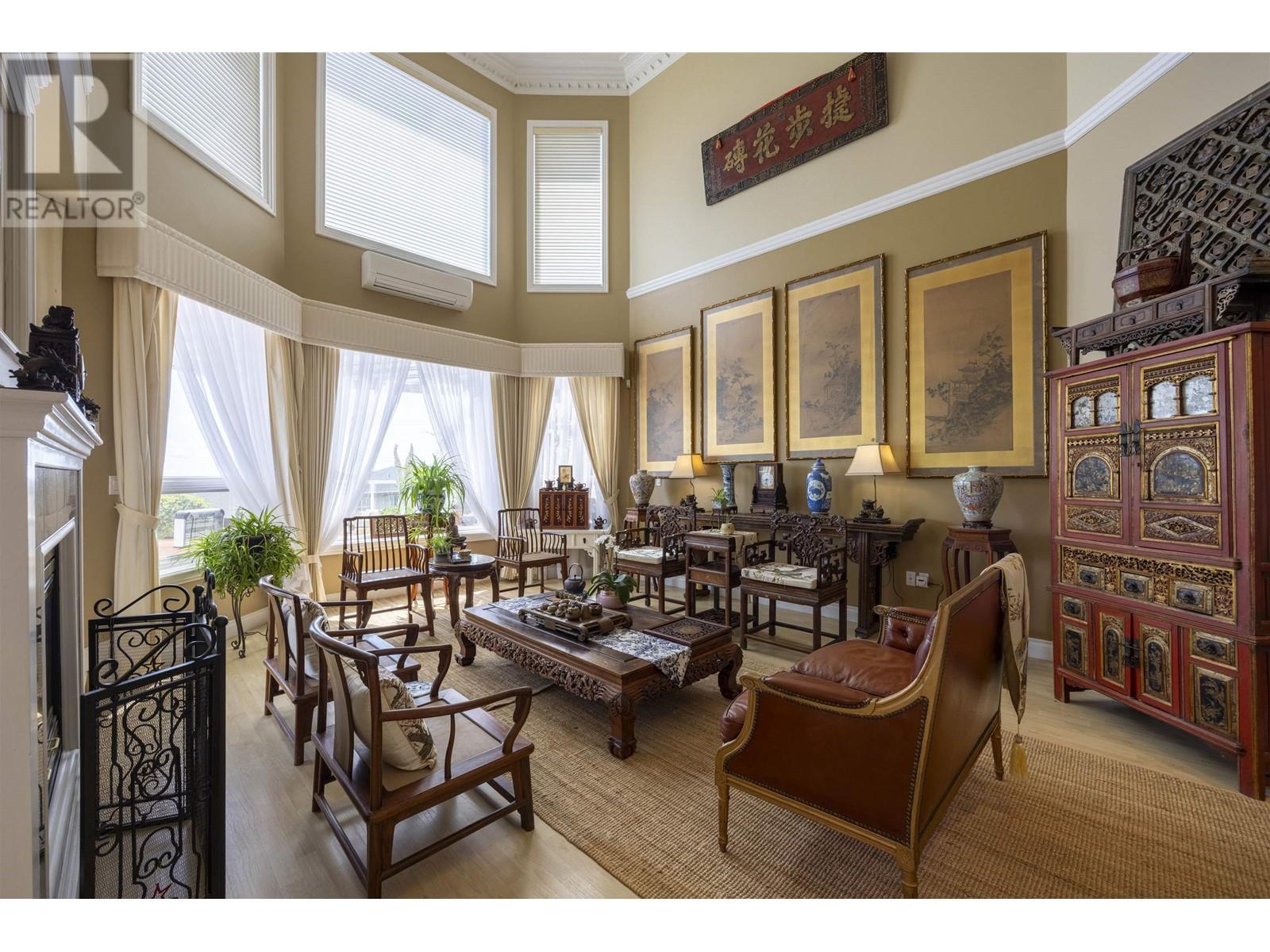 Property at 3099 PLATEAU BOULEVARD image 4