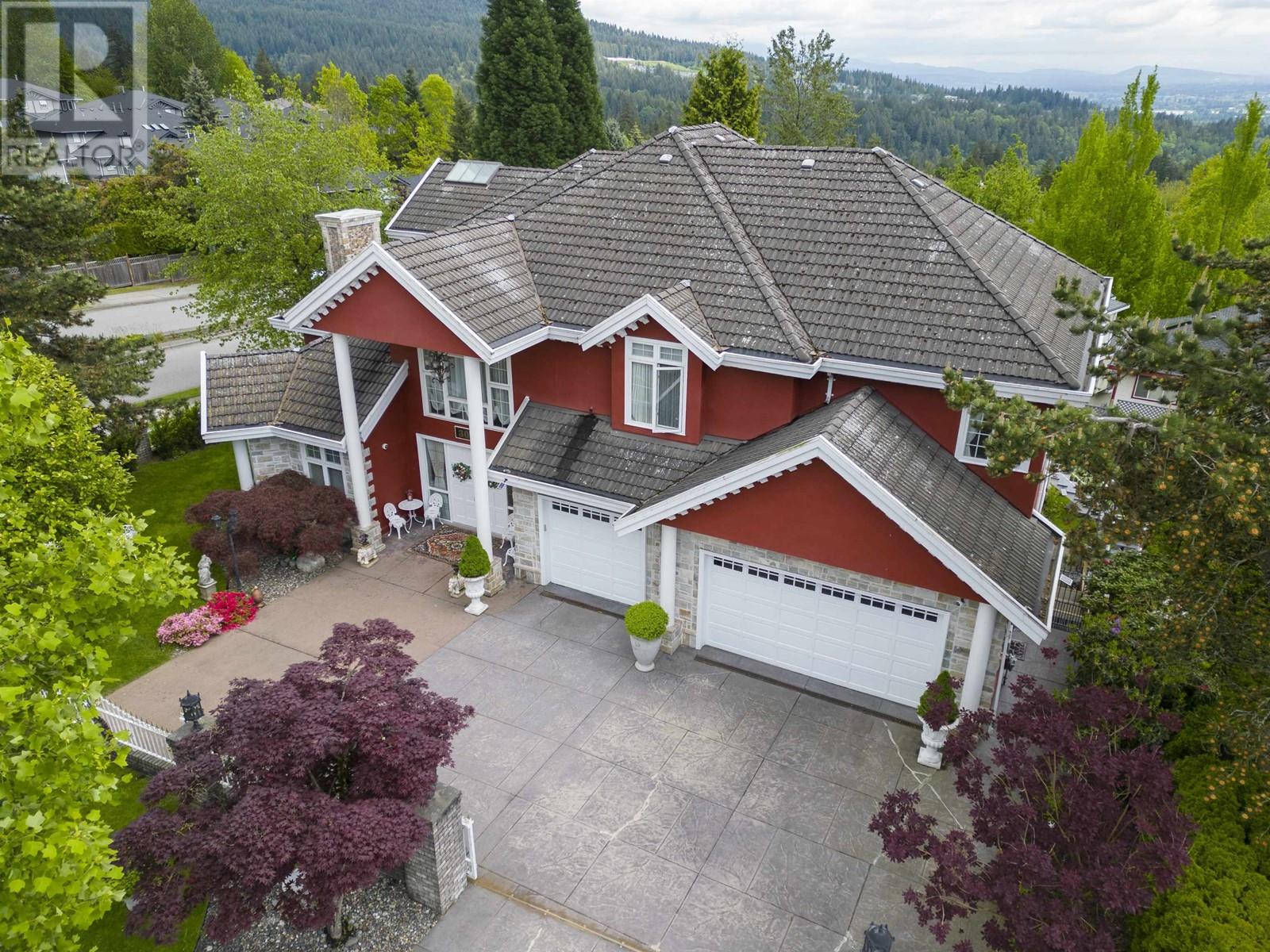 Property at 3099 PLATEAU BOULEVARD image 1