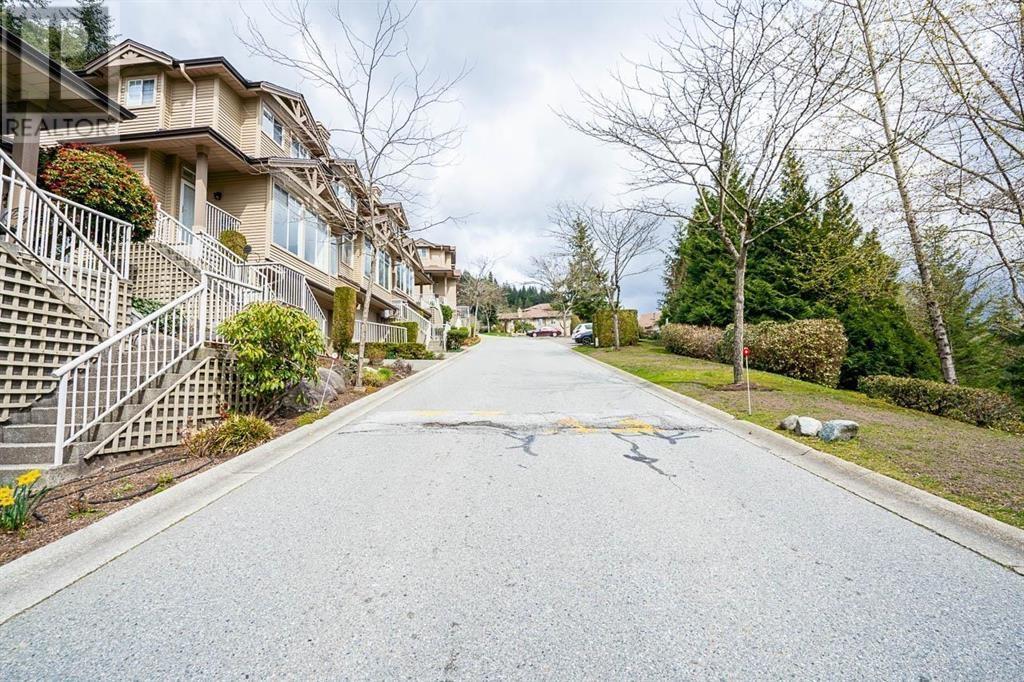 7 2979 PANORAMA DRIVE