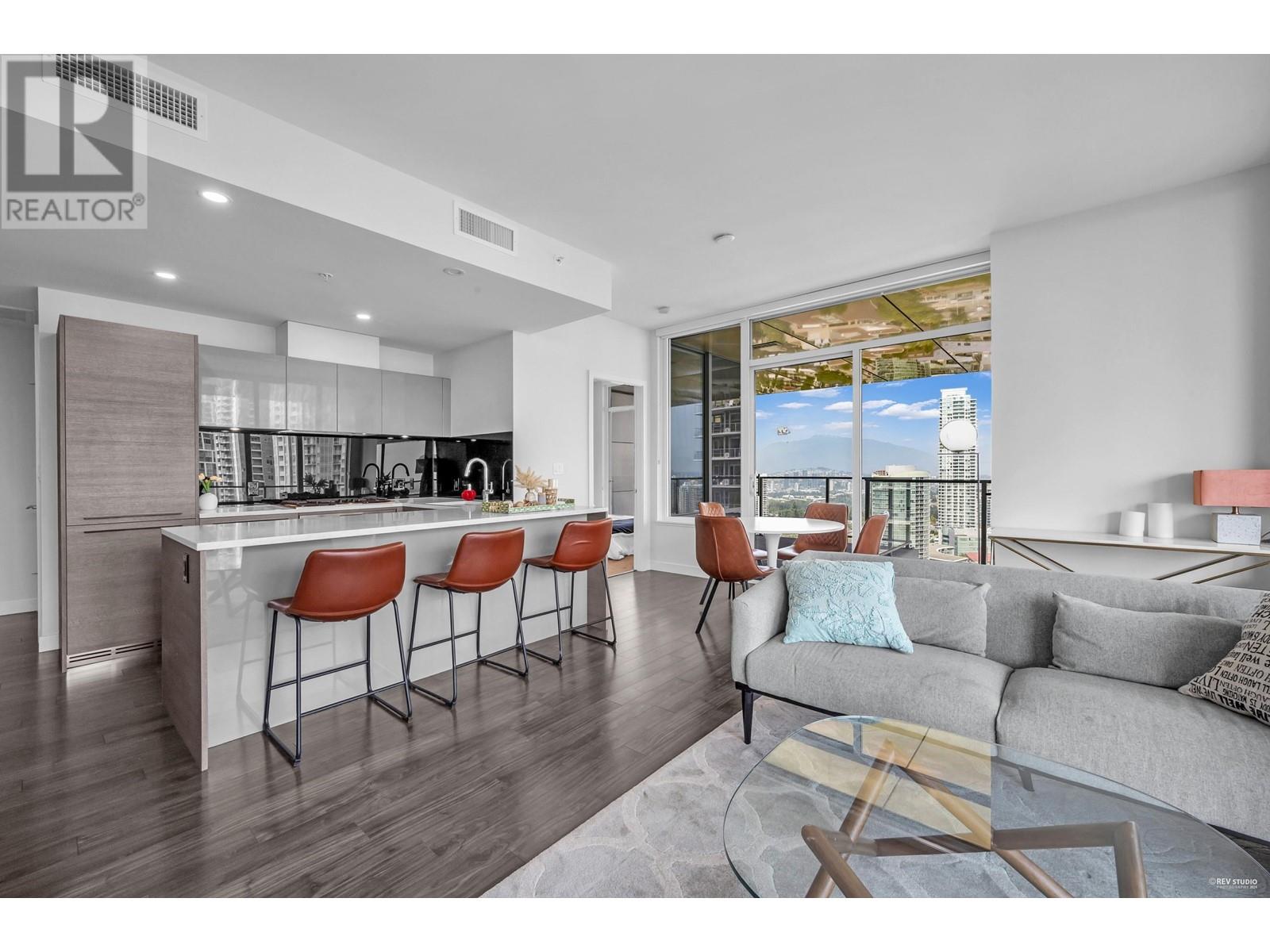 Listing Picture 4 of 33 : 2303 6288 CASSIE AVENUE, Burnaby / 本拿比 - 魯藝地產 Yvonne Lu Group - MLS Medallion Club Member