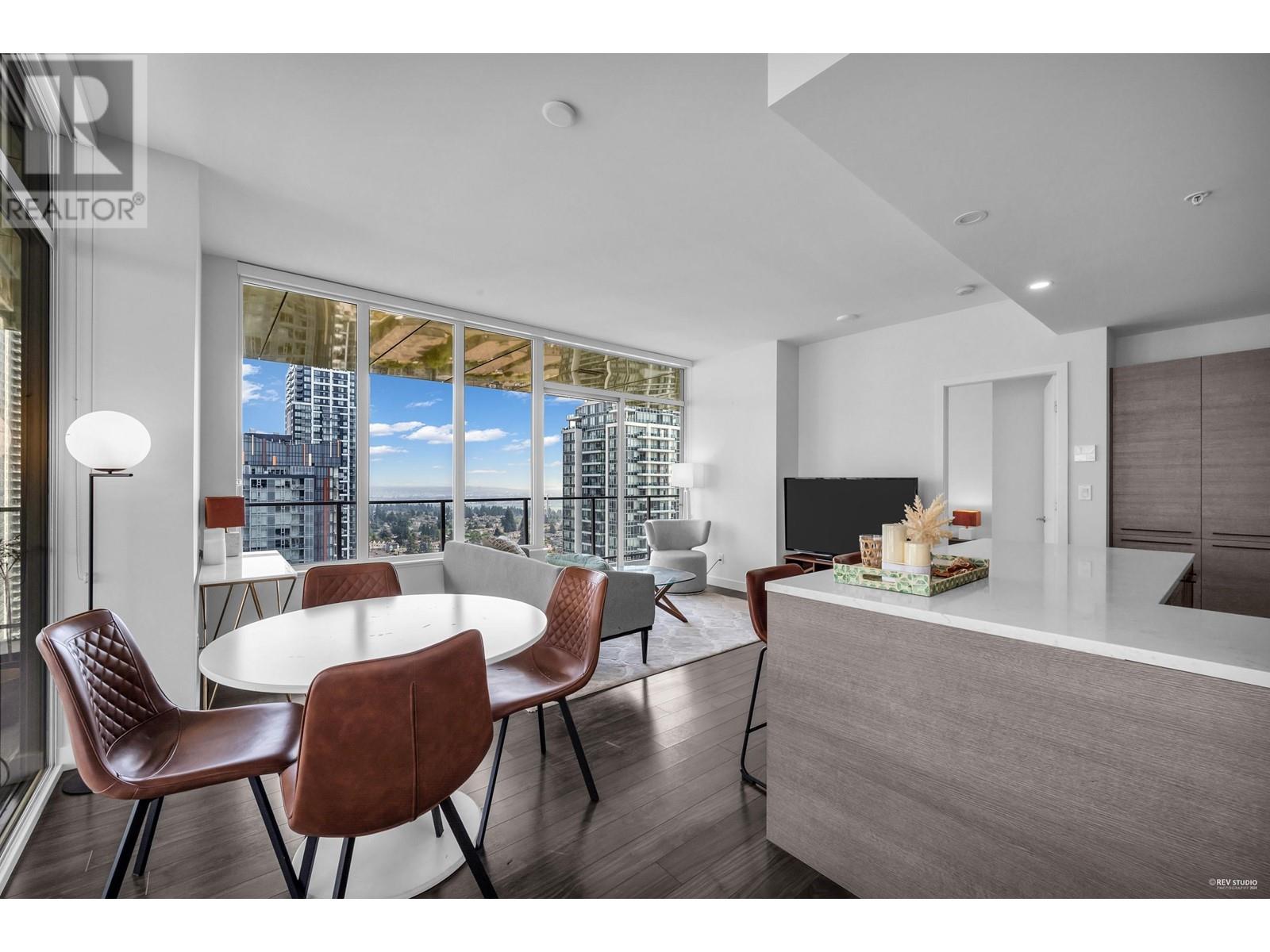 Listing Picture 7 of 33 : 2303 6288 CASSIE AVENUE, Burnaby / 本拿比 - 魯藝地產 Yvonne Lu Group - MLS Medallion Club Member
