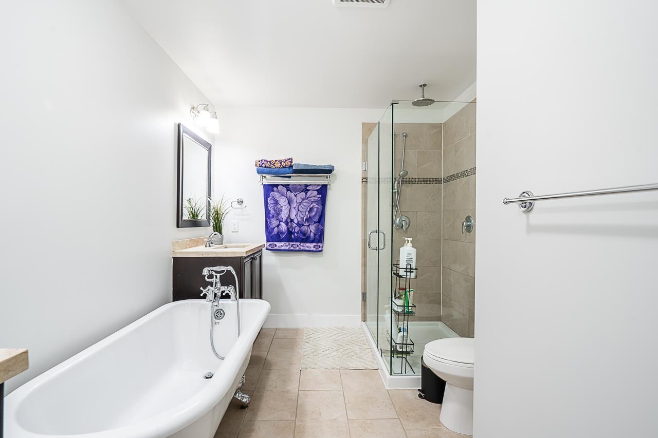 101 19530 65 Avenue, Surrey, British Columbia  V4N 6M1 - Photo 13 - R2964894