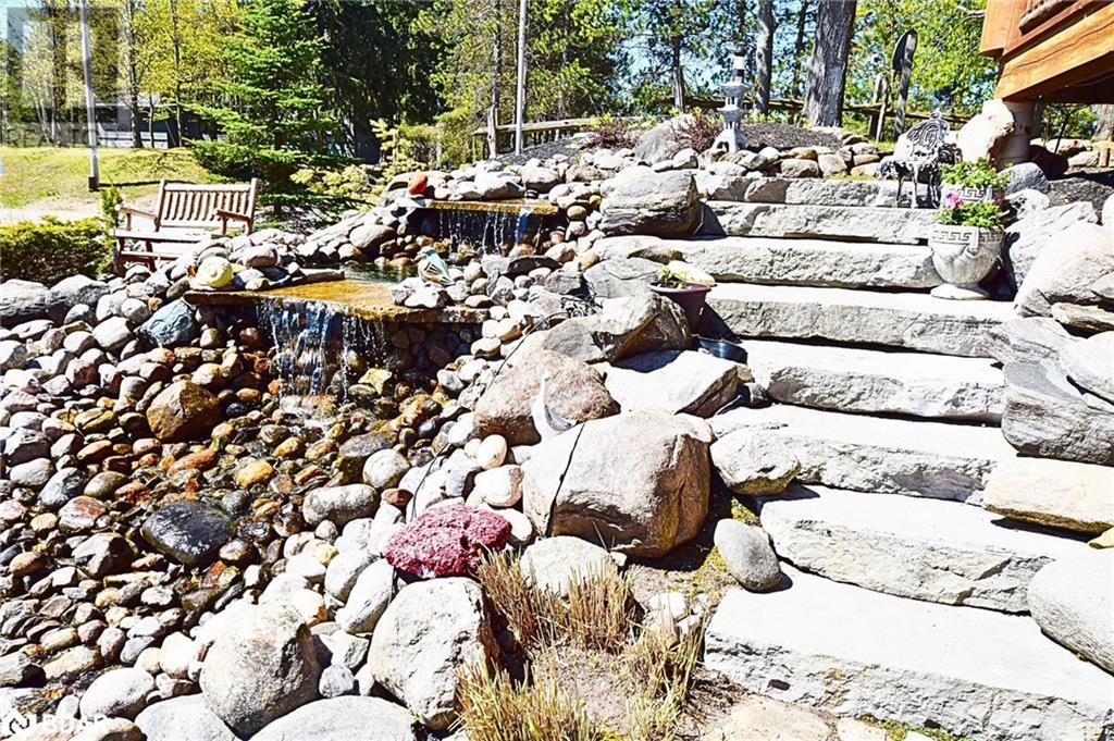 Property at 118 HIGHLAND Drive image 4