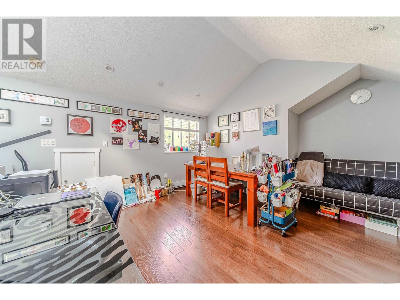 Listing Picture 17 of 17 : 36 7611 MOFFATT ROAD, Richmond / 烈治文 - 魯藝地產 Yvonne Lu Group - MLS Medallion Club Member