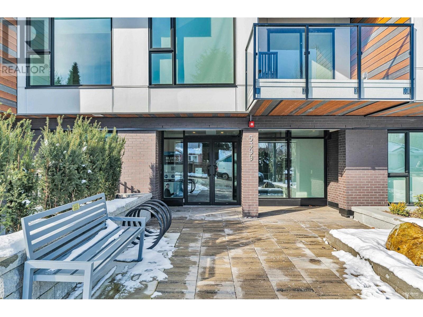 308 5399 Joyce Street, Vancouver, British Columbia  V5R 4H3 - Photo 3 - R2965474