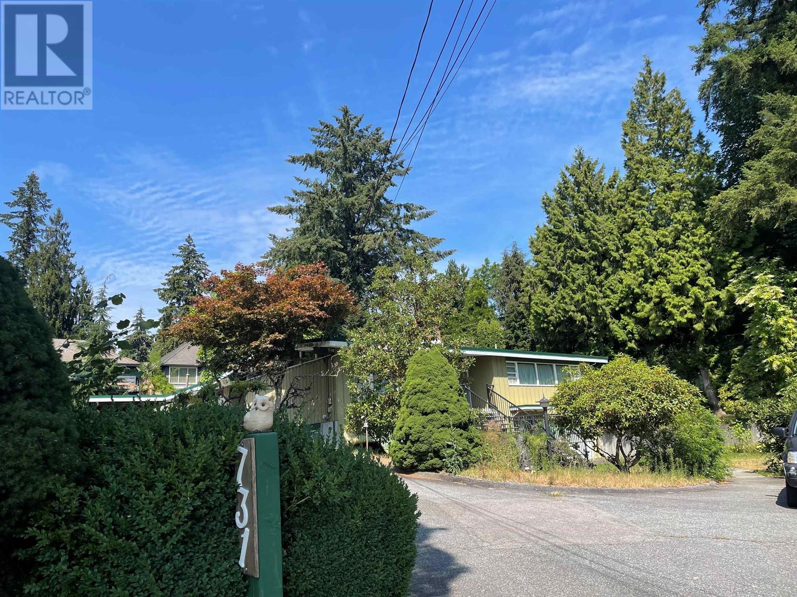 Property at 731 SHAW AVENUE image 4