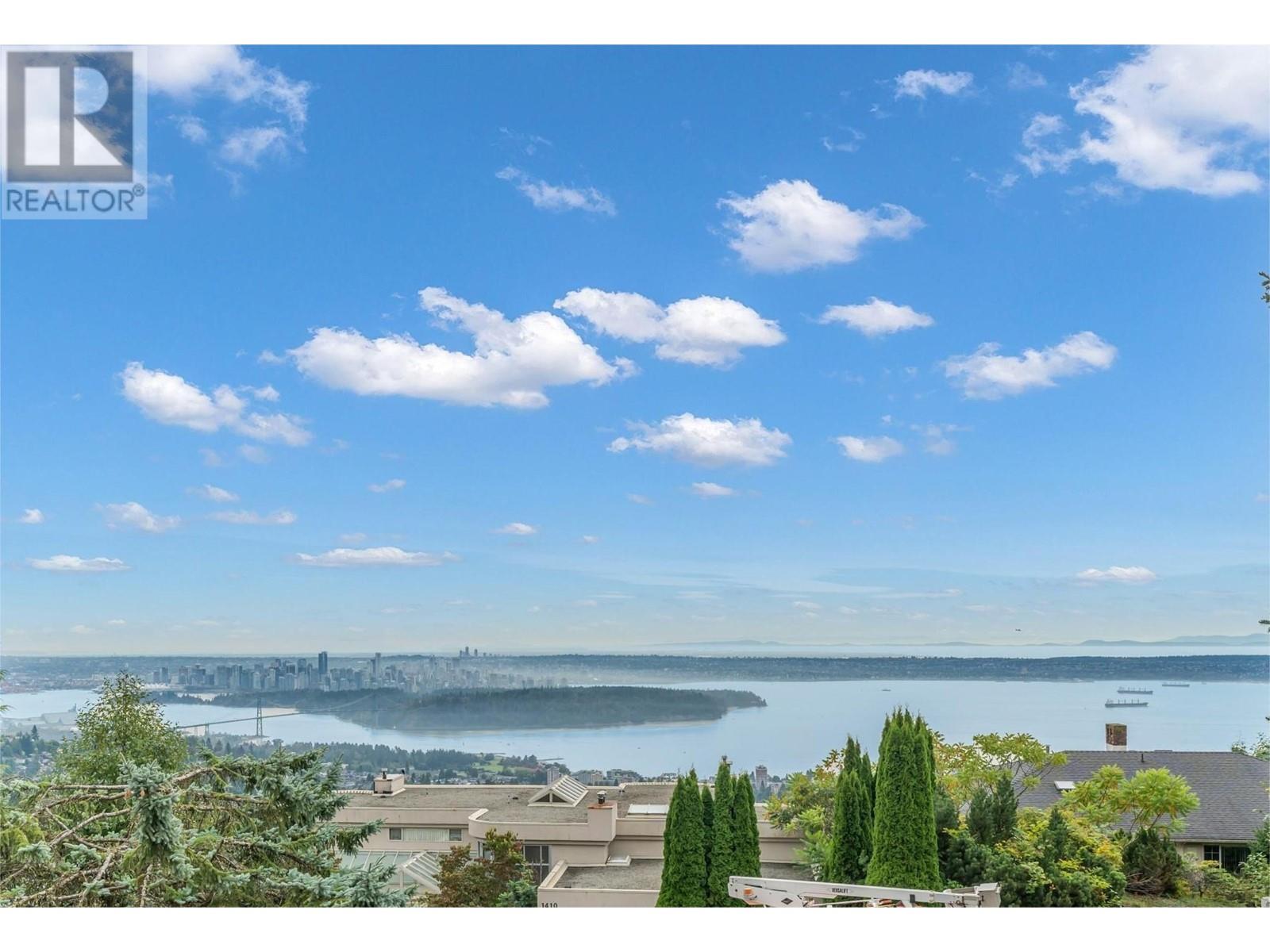 1407 Chippendale Road, West Vancouver, British Columbia  V7S 2N7 - Photo 1 - R2965487