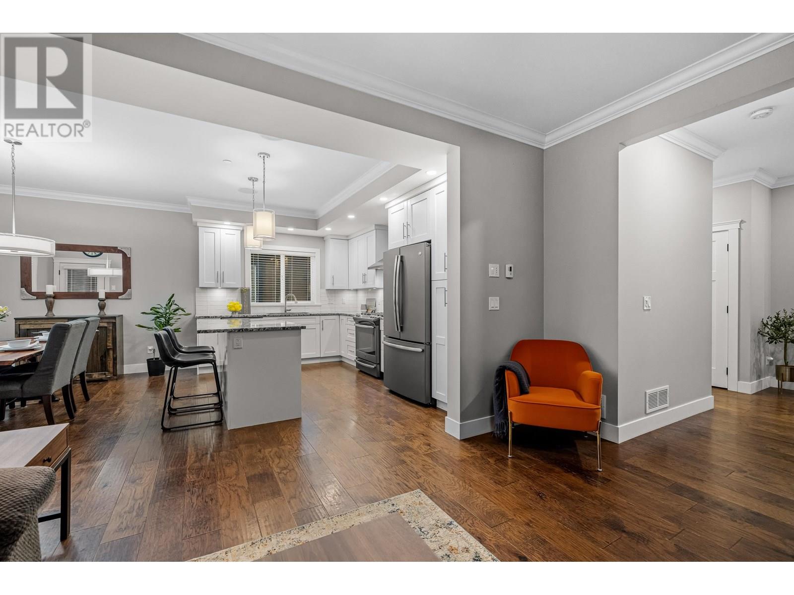 4 1488 Victoria Drive, Port Coquitlam, British Columbia  V3B 0M5 - Photo 18 - R2965499