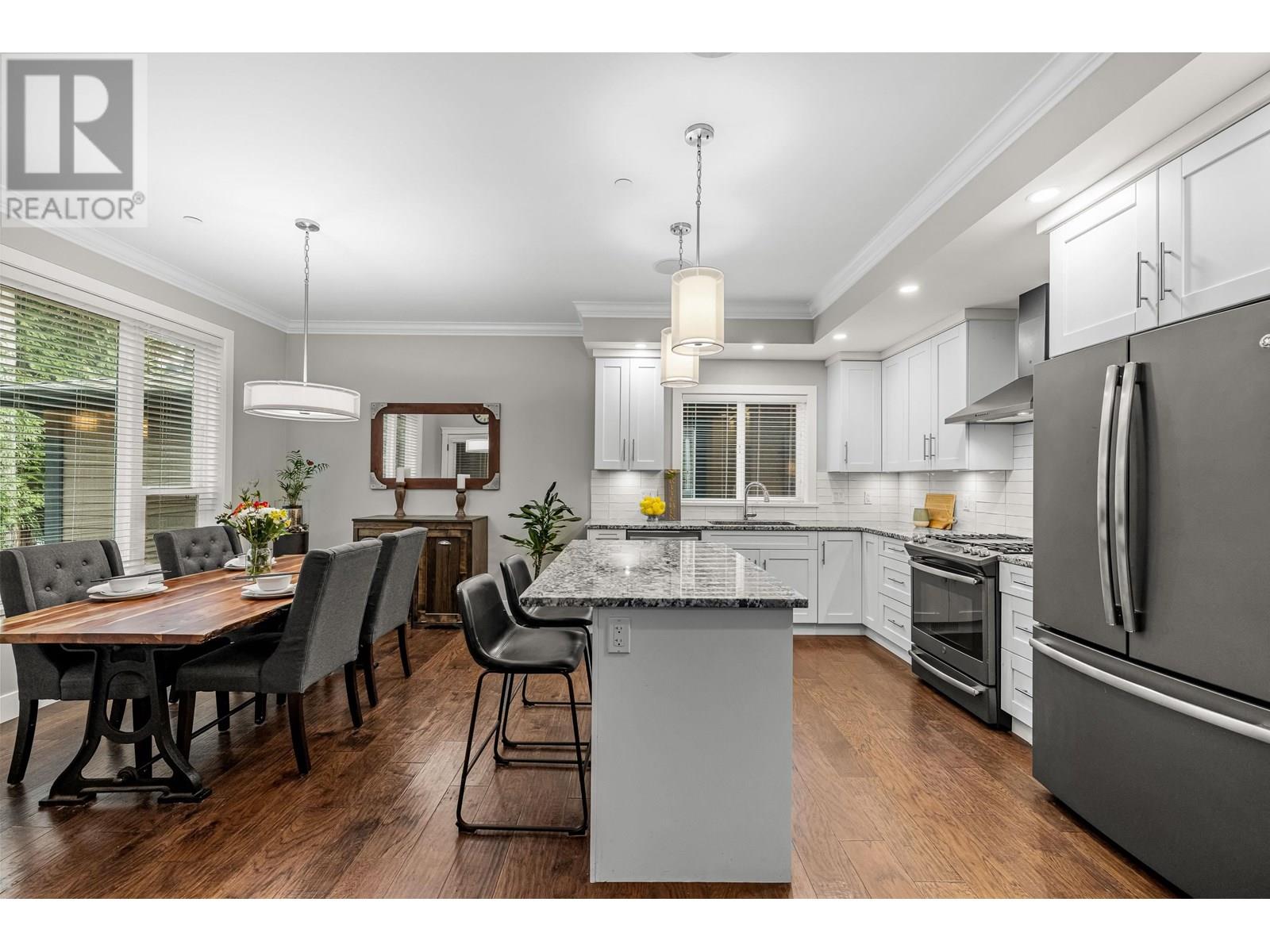 4 1488 Victoria Drive, Port Coquitlam, British Columbia  V3B 0M5 - Photo 19 - R2965499