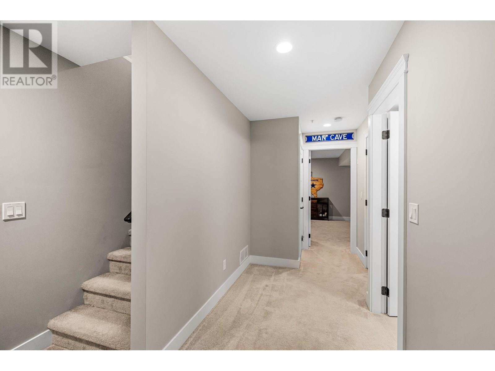 4 1488 Victoria Drive, Port Coquitlam, British Columbia  V3B 0M5 - Photo 30 - R2965499