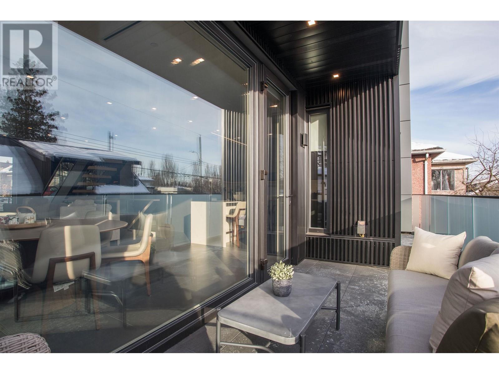 2818 Adanac Street, Vancouver, British Columbia  V5K 2N3 - Photo 30 - R2965507