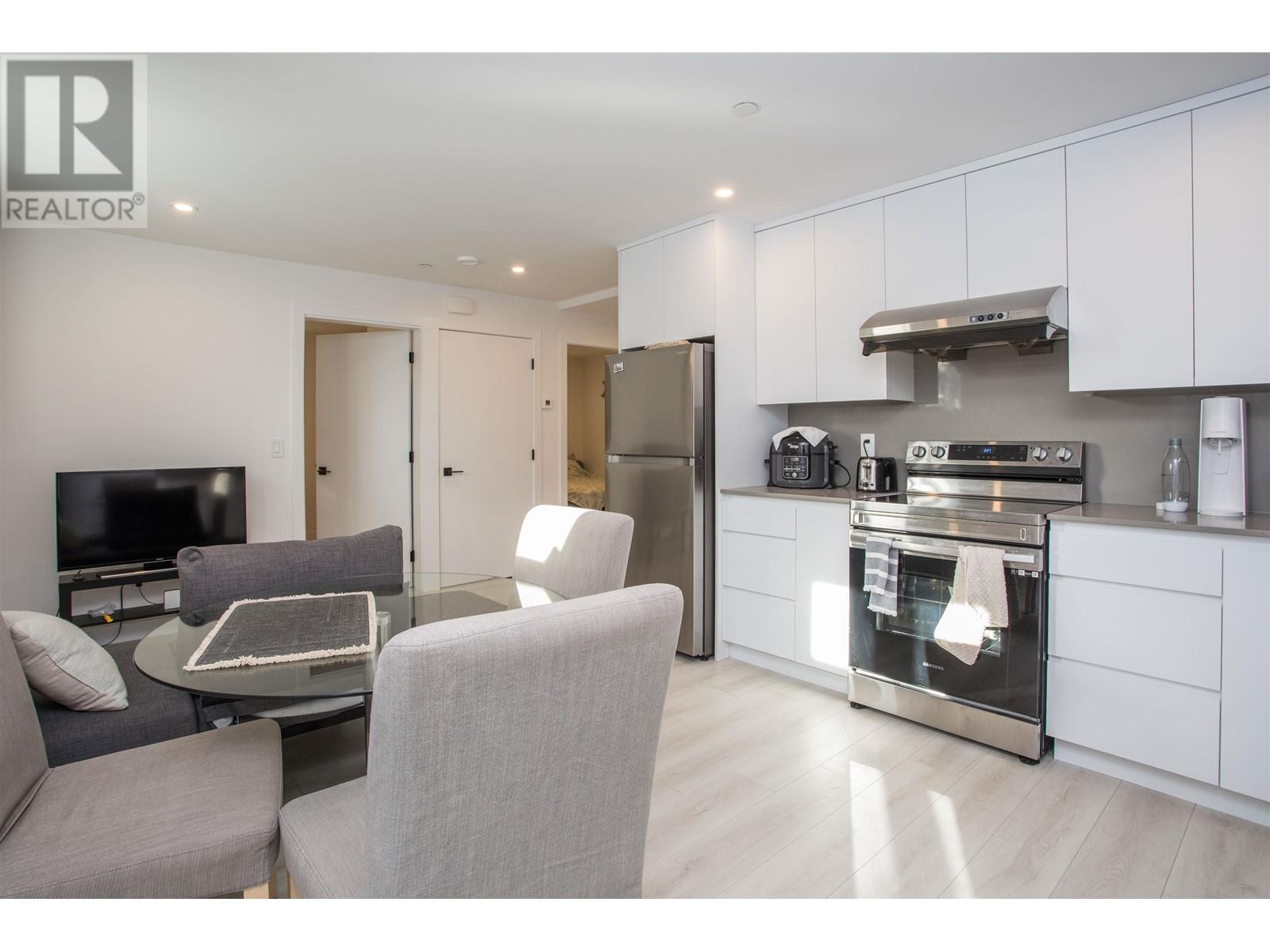 2818 Adanac Street, Vancouver, British Columbia  V5K 2N3 - Photo 33 - R2965507
