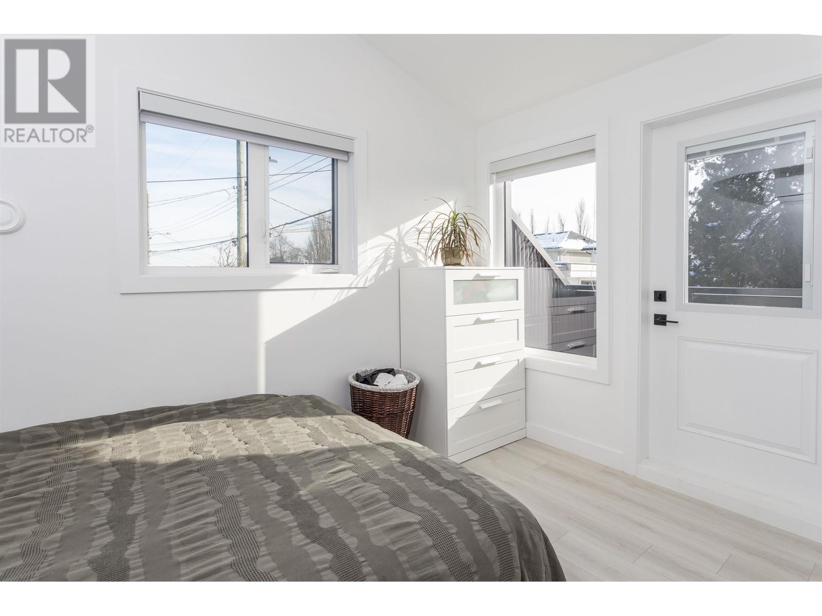 2818 Adanac Street, Vancouver, British Columbia  V5K 2N3 - Photo 38 - R2965507