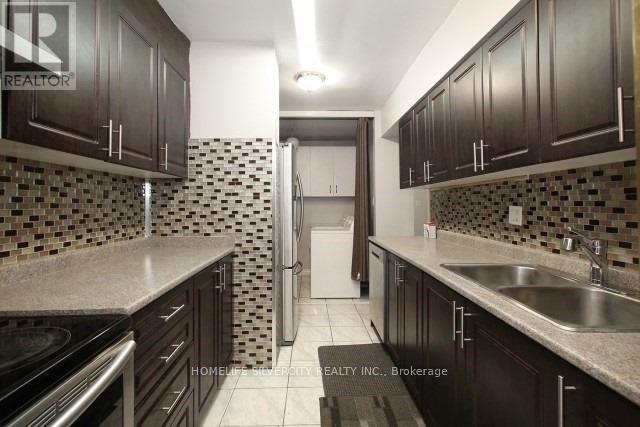 711 - 340 Dixon Road, Toronto (Kingsview Village-The Westway), Ontario  M9R 1T1 - Photo 11 - W11966446