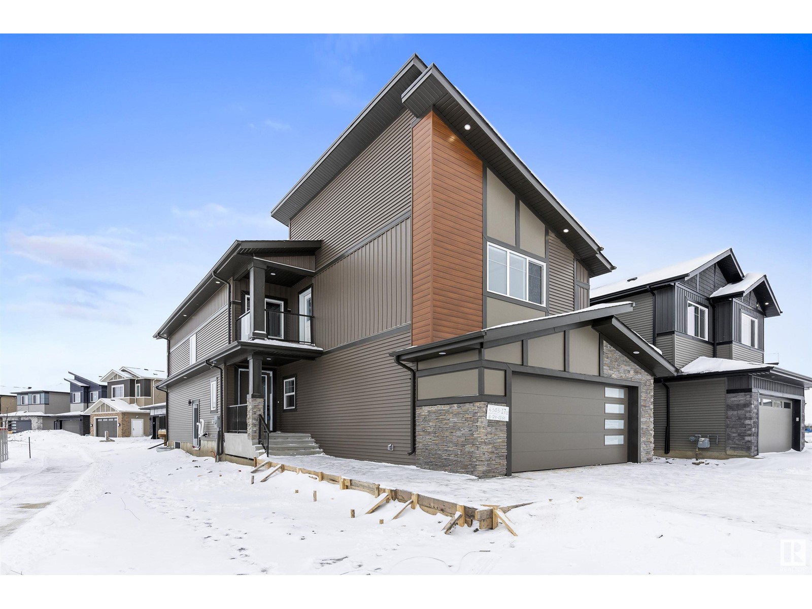 Property at #6303 17 ST NE image 1
