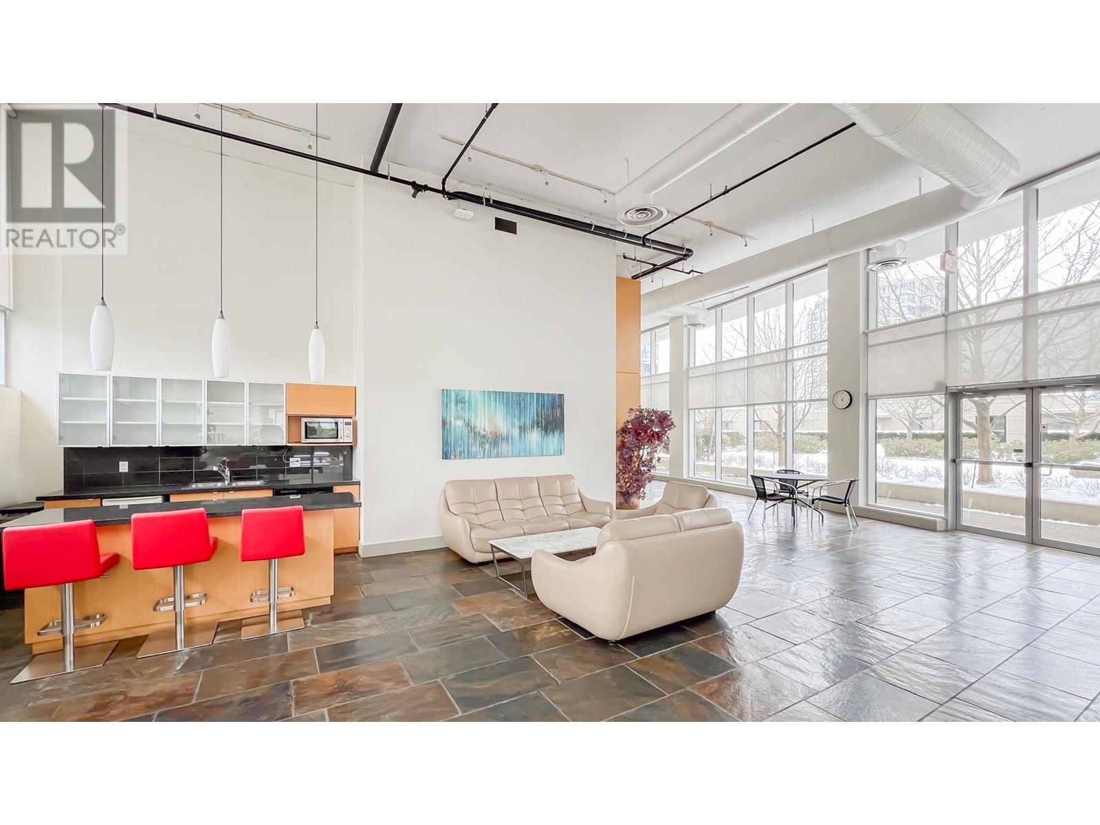 Listing Picture 18 of 21 : 1205 9180 HEMLOCK DRIVE, Richmond / 烈治文 - 魯藝地產 Yvonne Lu Group - MLS Medallion Club Member
