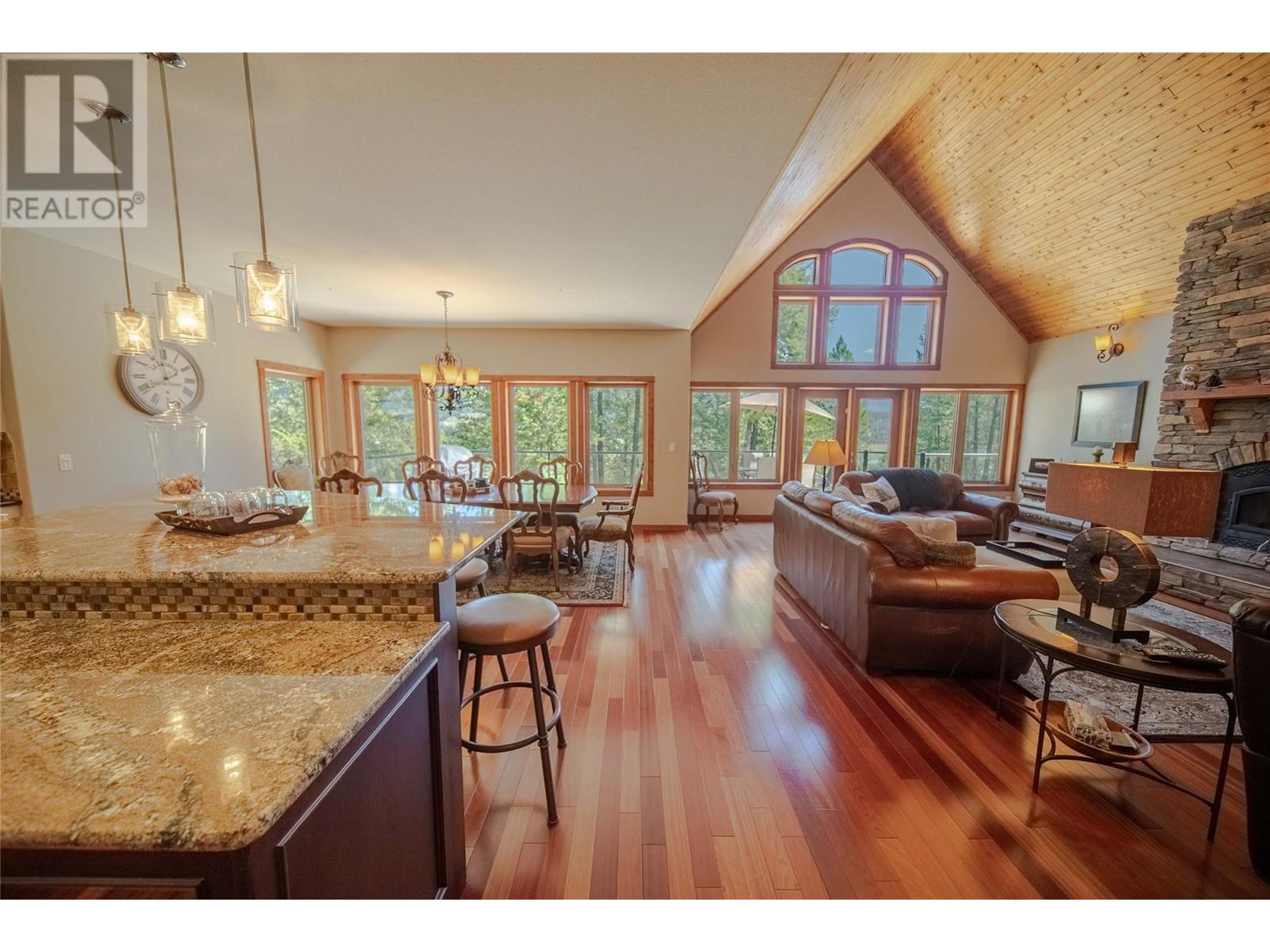 9865 Osprey Landing Drive, Wardner, British Columbia  V0B 2J0 - Photo 15 - 10334989