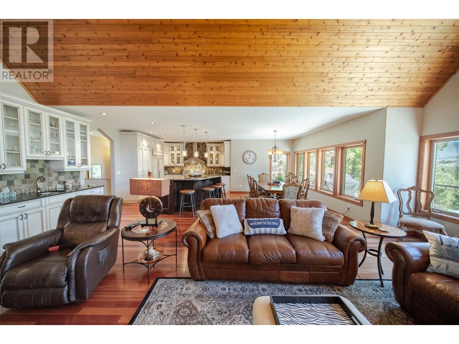 9865 Osprey Landing Drive, Wardner, British Columbia  V0B 2J0 - Photo 8 - 10334989