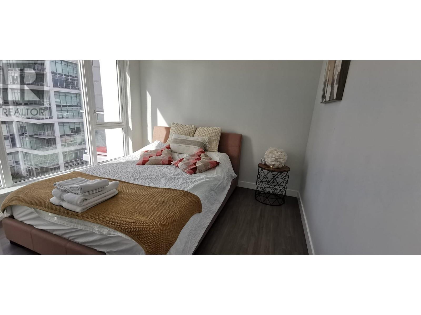 Listing Picture 12 of 26 : 901 2311 BETA AVENUE, Burnaby / 本拿比 - 魯藝地產 Yvonne Lu Group - MLS Medallion Club Member