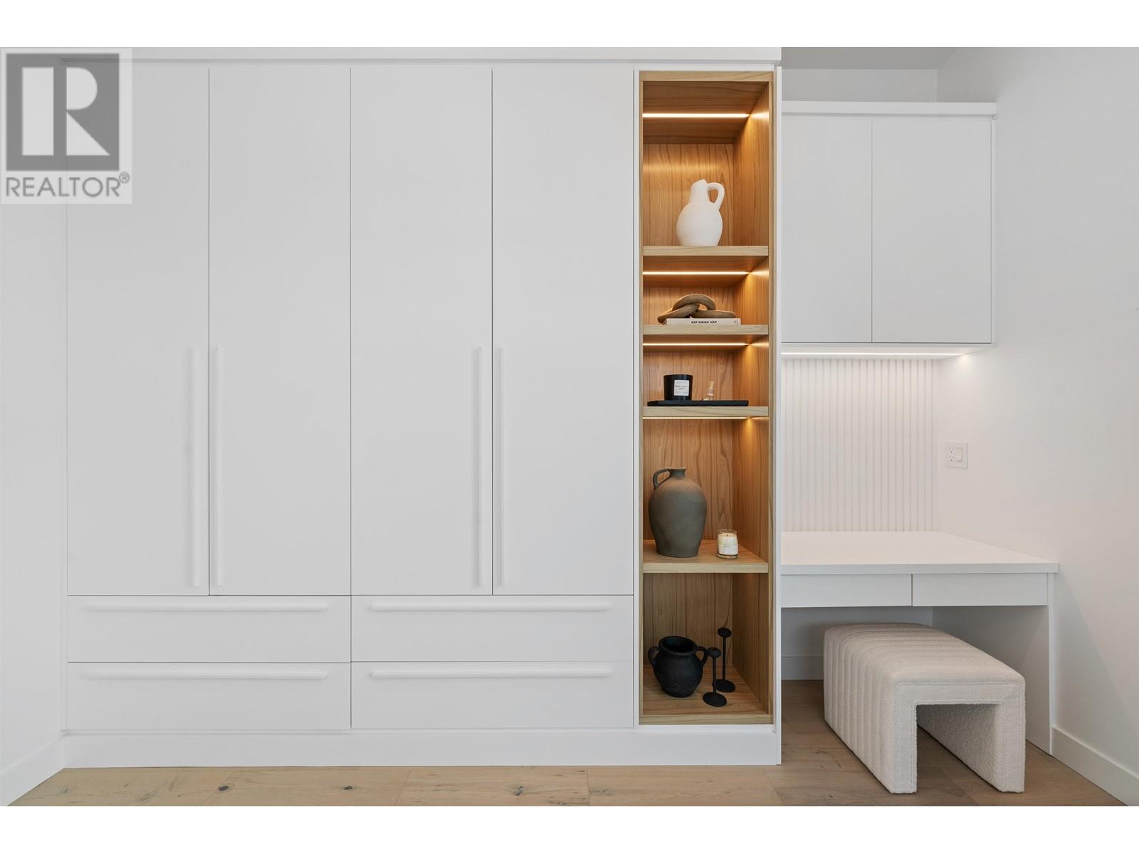 Listing Picture 17 of 35 : 258 E 37TH AVENUE, Vancouver / 溫哥華 - 魯藝地產 Yvonne Lu Group - MLS Medallion Club Member