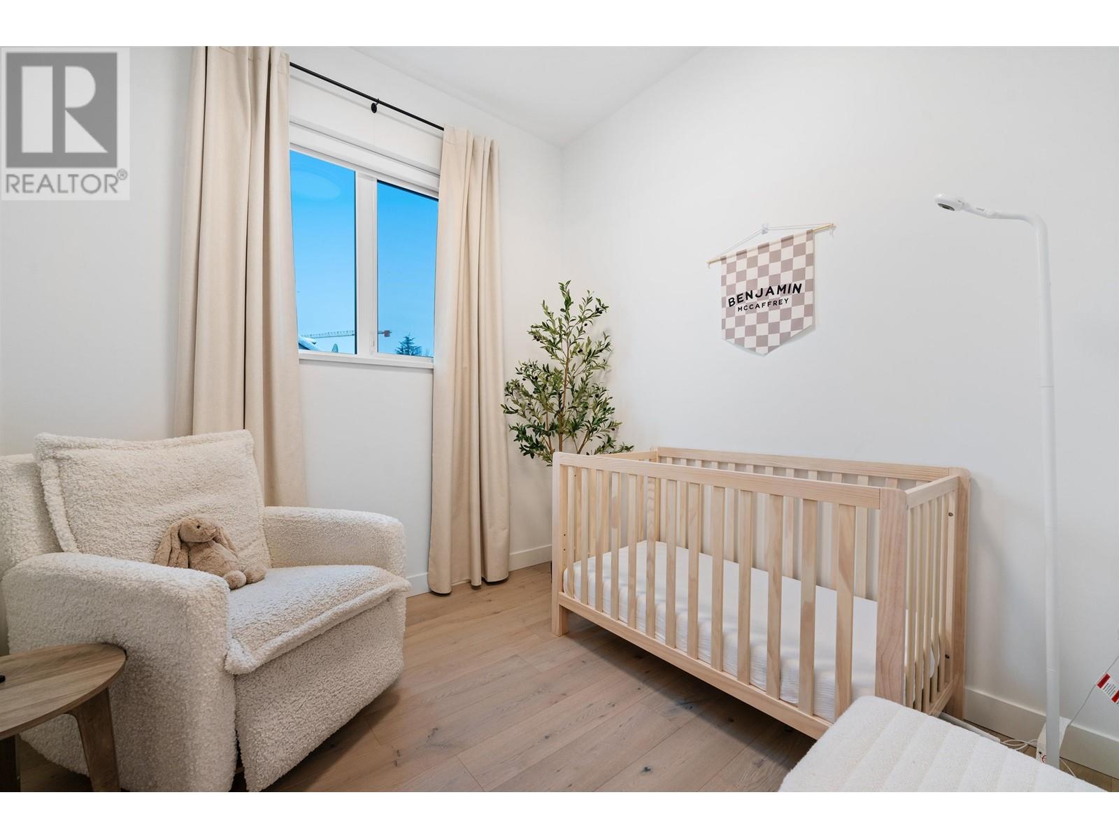 Listing Picture 24 of 35 : 258 E 37TH AVENUE, Vancouver / 溫哥華 - 魯藝地產 Yvonne Lu Group - MLS Medallion Club Member