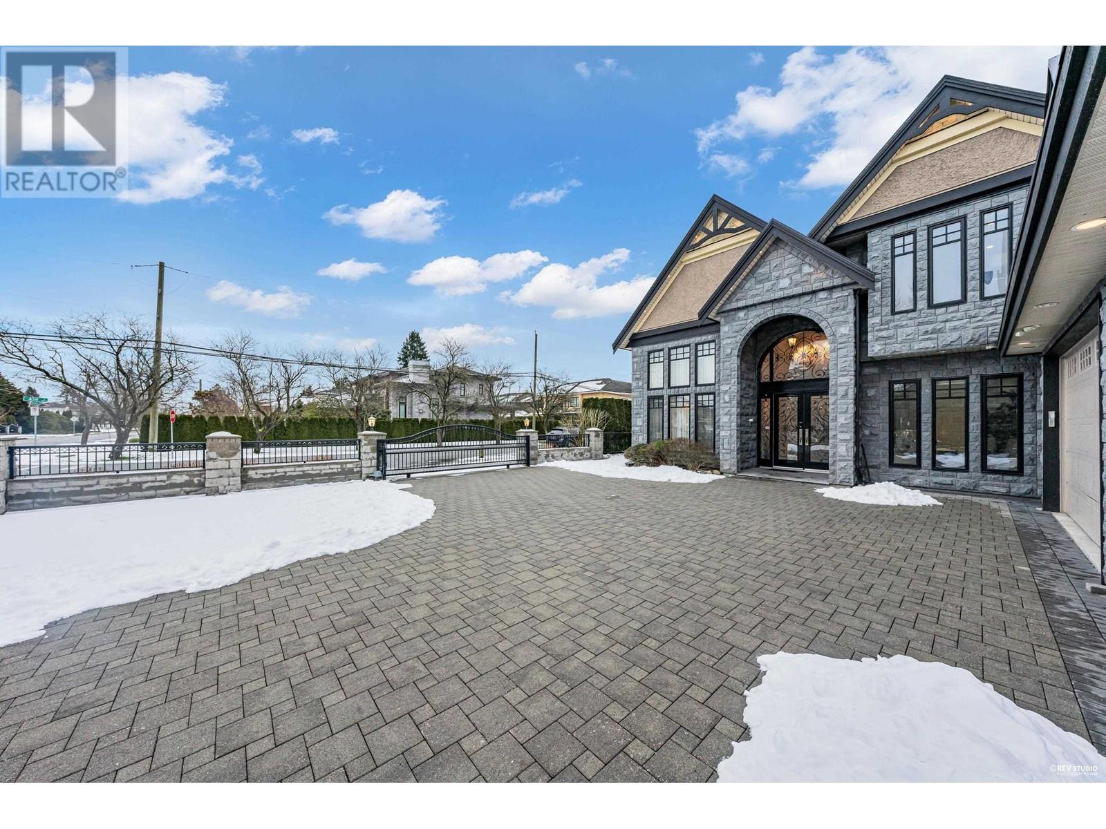 9488 Saunders Road, Richmond, British Columbia  V7A 2B3 - Photo 3 - R2965539