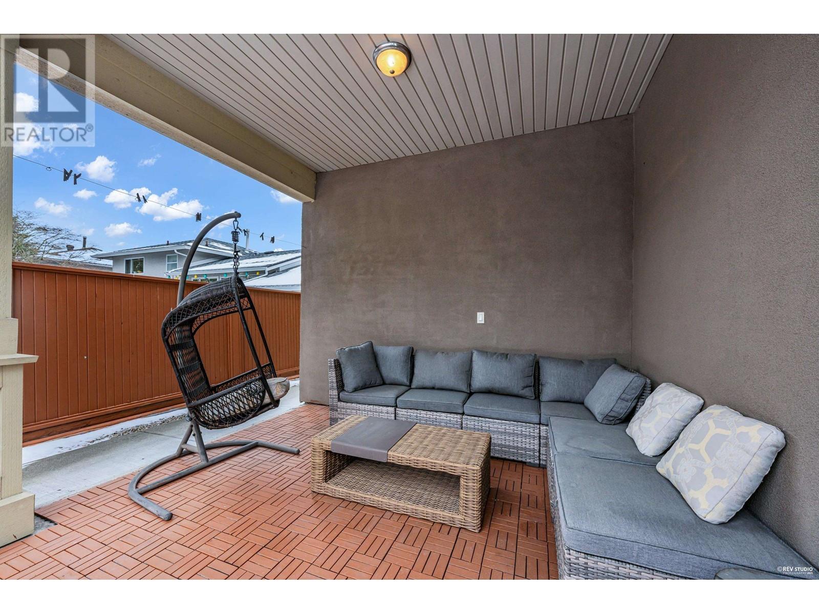 9488 Saunders Road, Richmond, British Columbia  V7A 2B3 - Photo 4 - R2965539