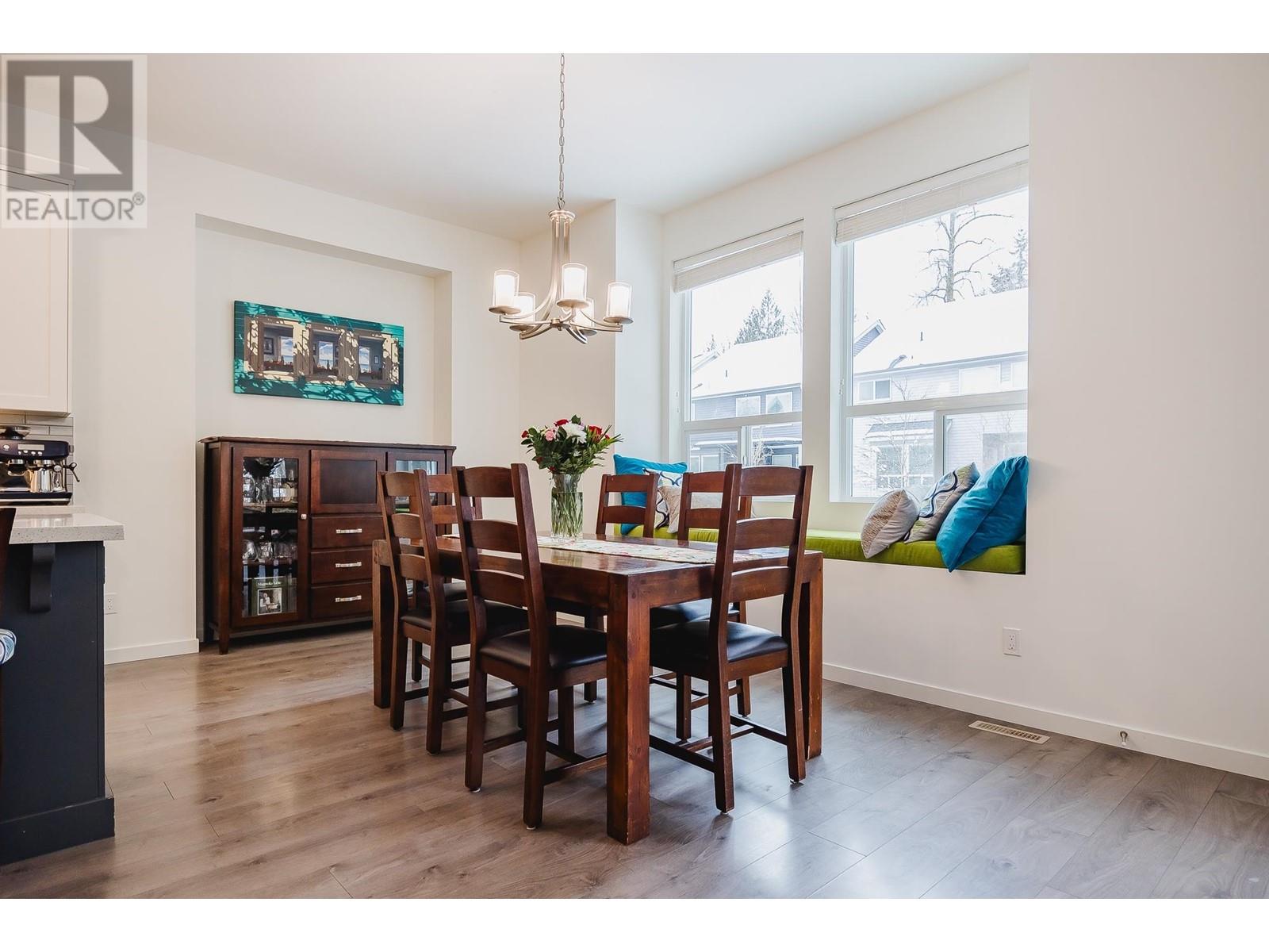 24099 127a Avenue, Maple Ridge, British Columbia  V3R 0G7 - Photo 10 - R2964421