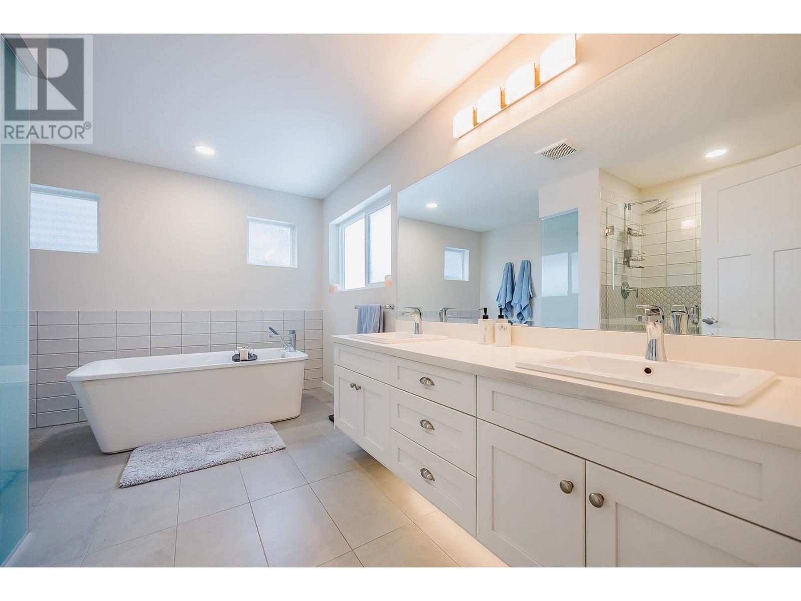 24099 127a Avenue, Maple Ridge, British Columbia  V3R 0G7 - Photo 20 - R2964421