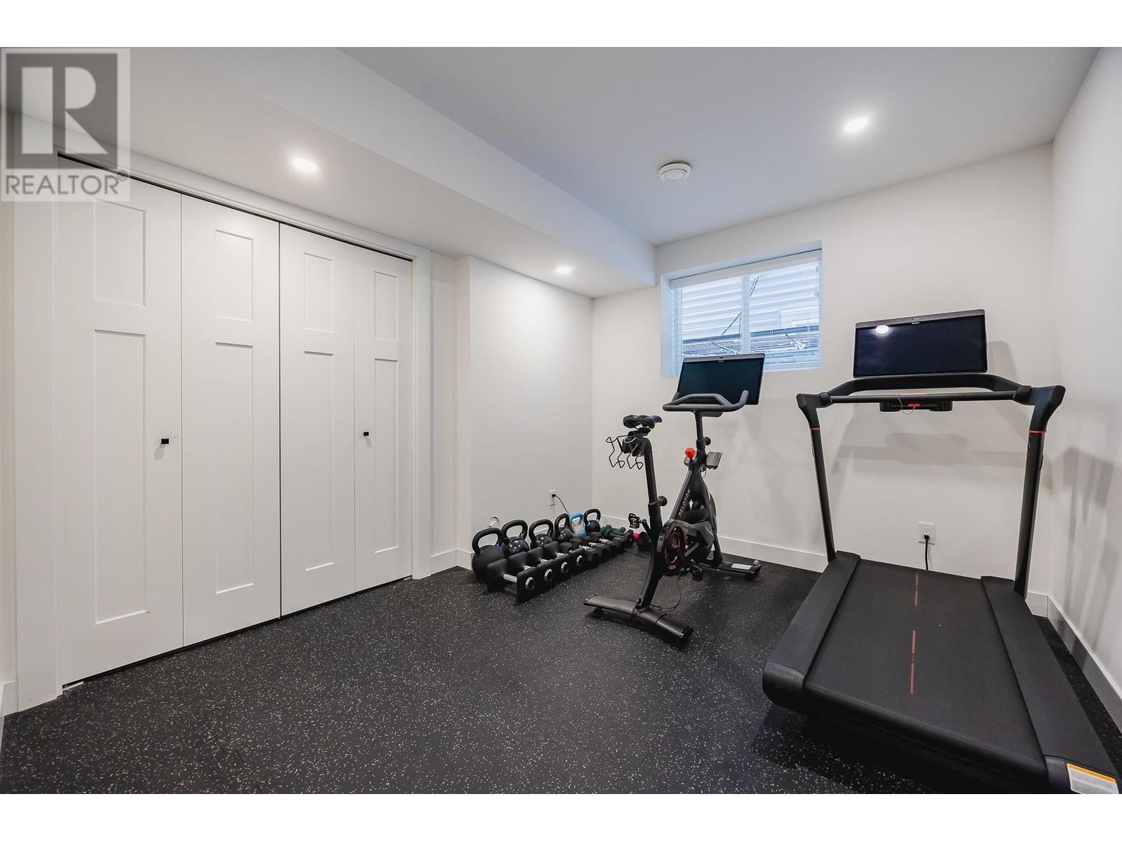 24099 127a Avenue, Maple Ridge, British Columbia  V3R 0G7 - Photo 34 - R2964421