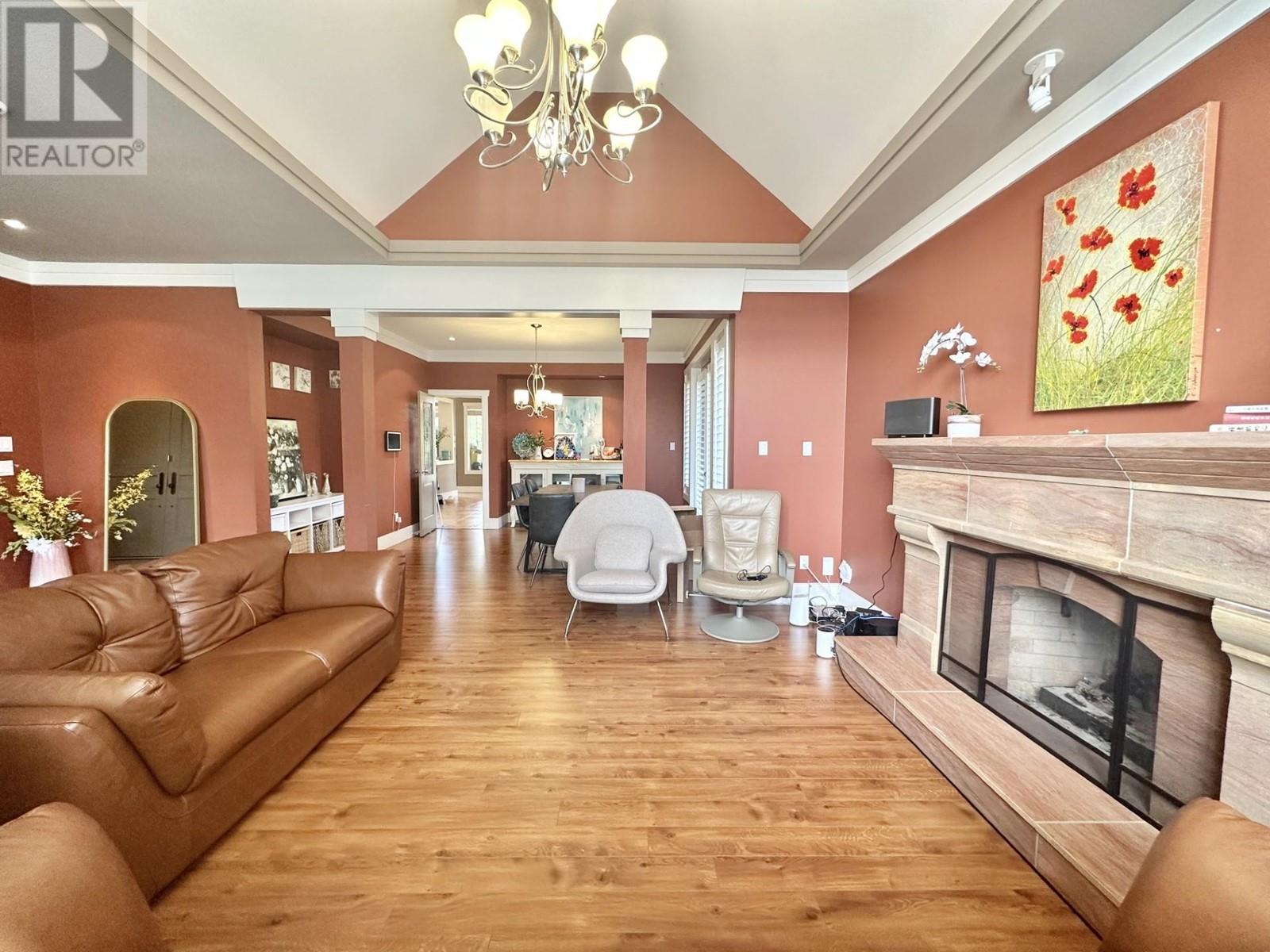 Property at 4231 TUCKER AVENUE image 5