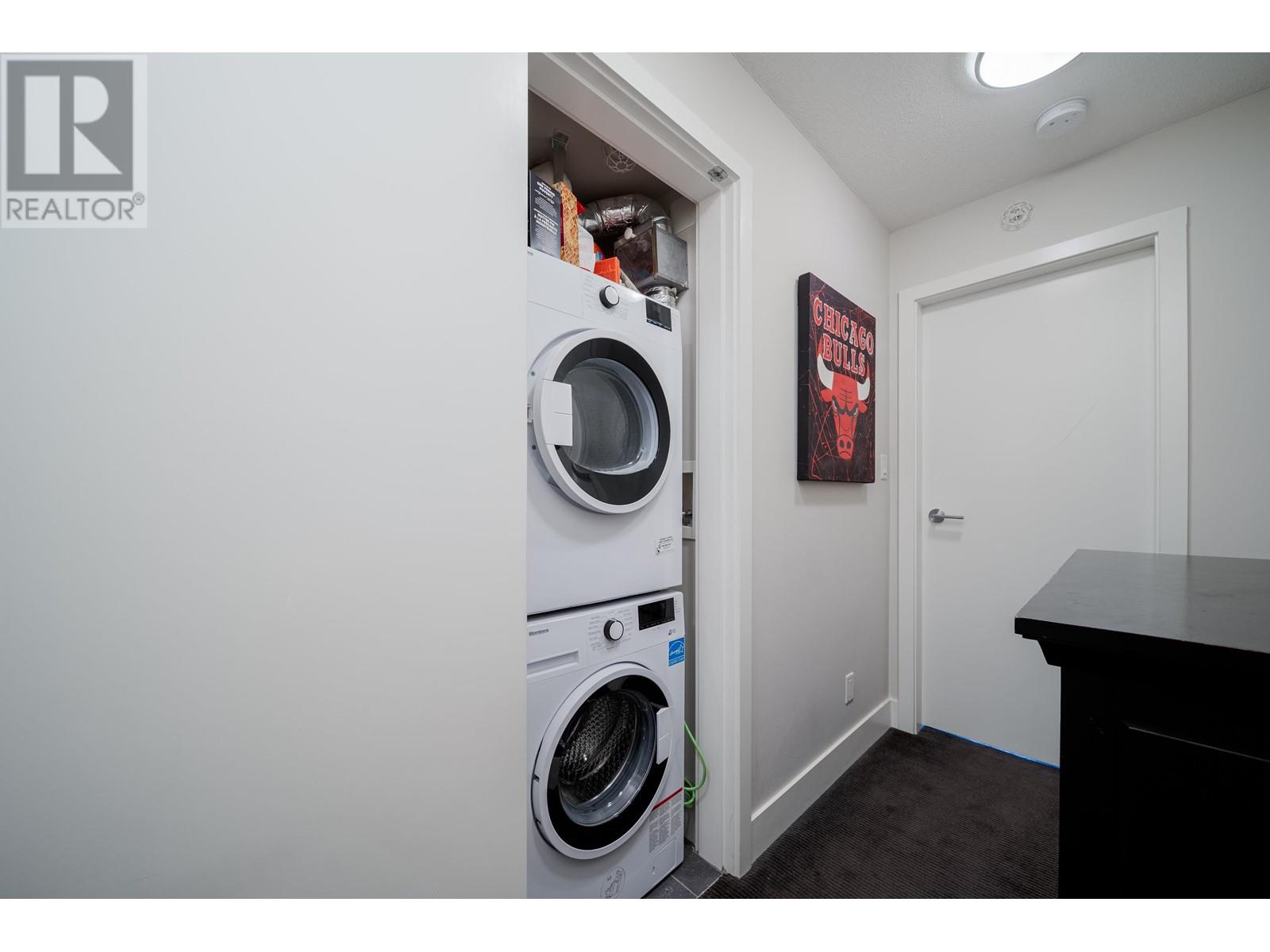 Listing Picture 21 of 37 : 103 1088 RICHARDS STREET, Vancouver / 溫哥華 - 魯藝地產 Yvonne Lu Group - MLS Medallion Club Member