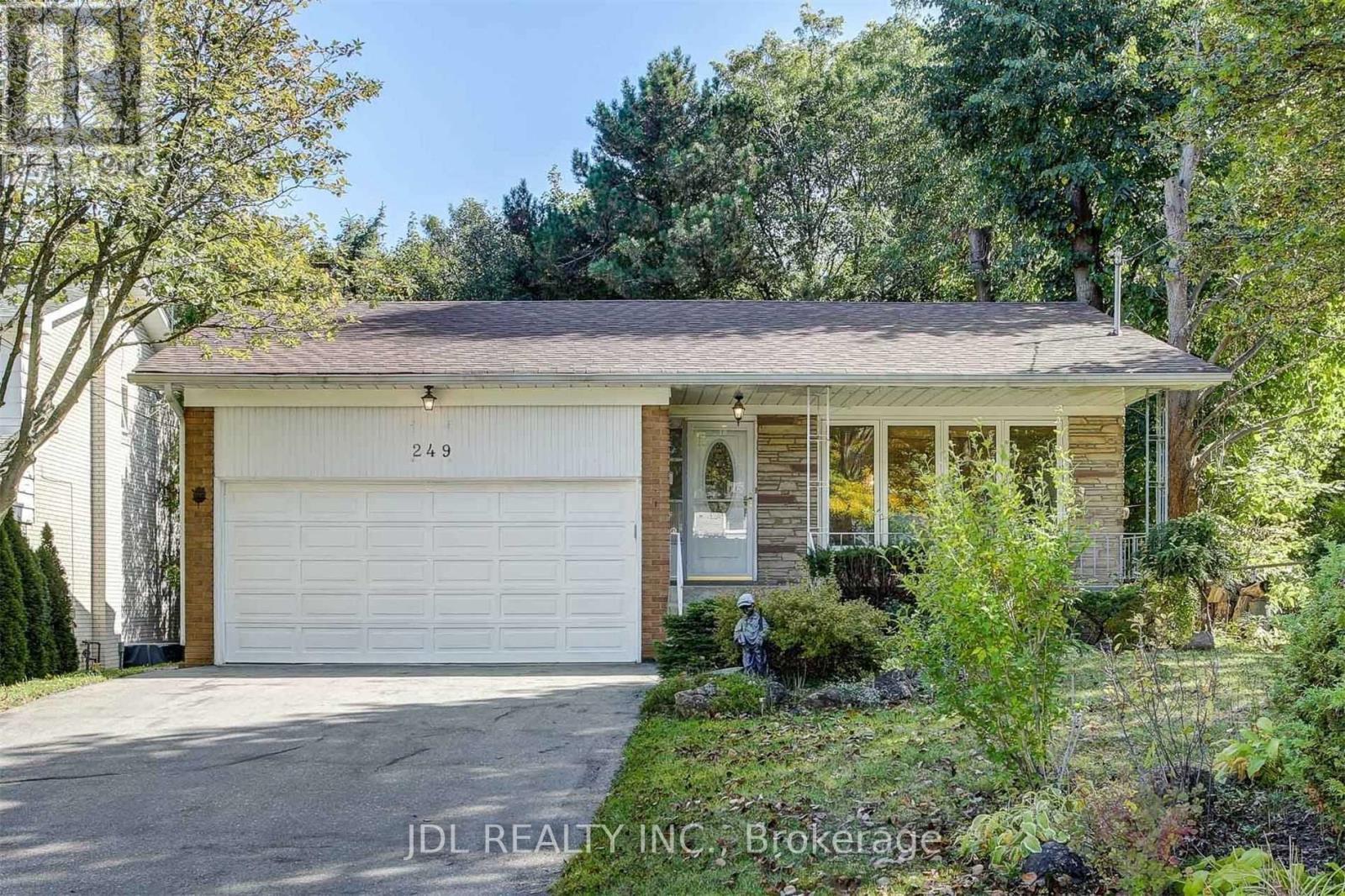 BASEMENT - 249 NEWTON DRIVE, Toronto, Ontario