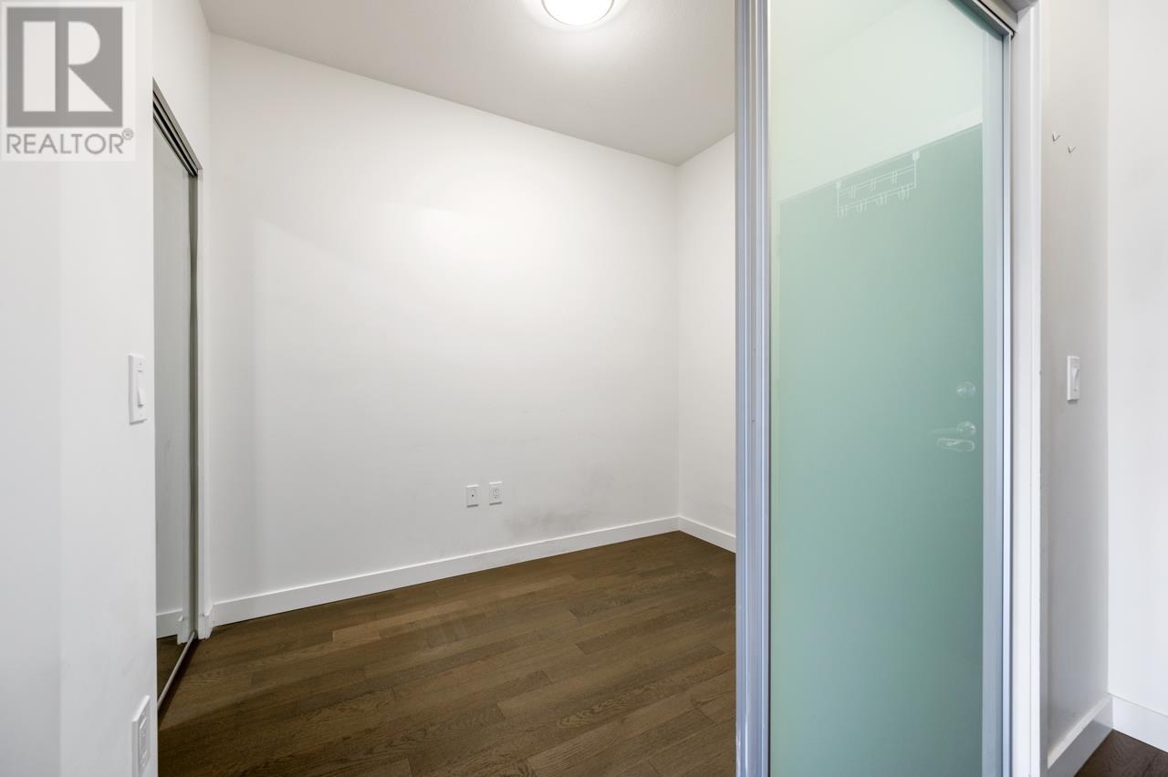 Listing Picture 12 of 25 : 318 4033 MAY DRIVE, Richmond / 烈治文 - 魯藝地產 Yvonne Lu Group - MLS Medallion Club Member