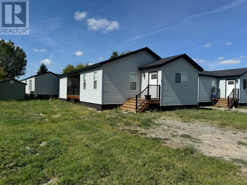 1048 Elk Avenue, Pincher Creek, Alberta  T0K 1W0 - Photo 10 - A2162951