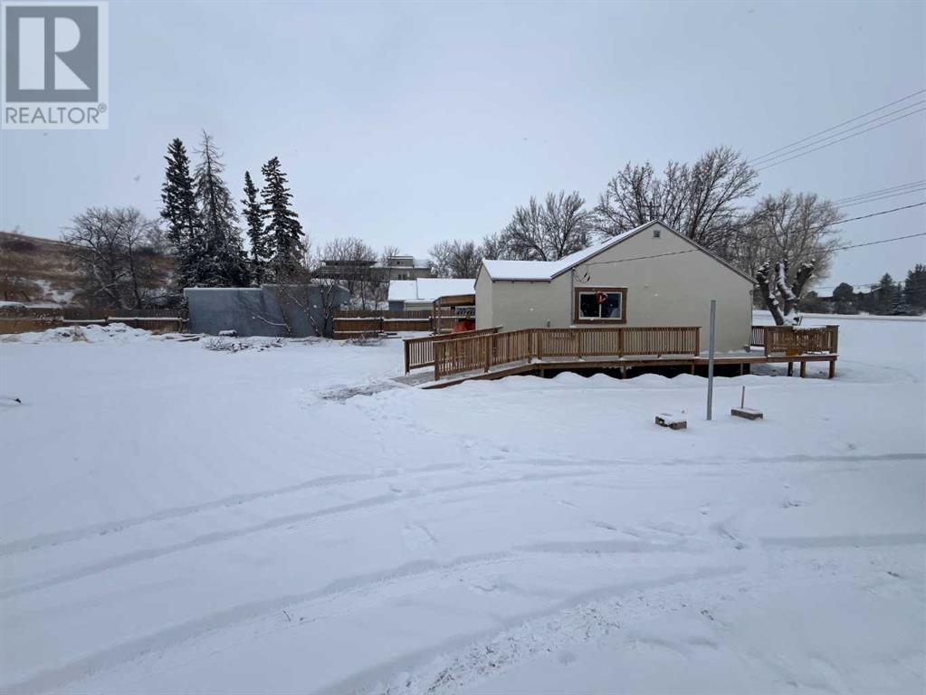 606 Main St Street, Cardston, Alberta  T0K 0K0 - Photo 2 - A2193211