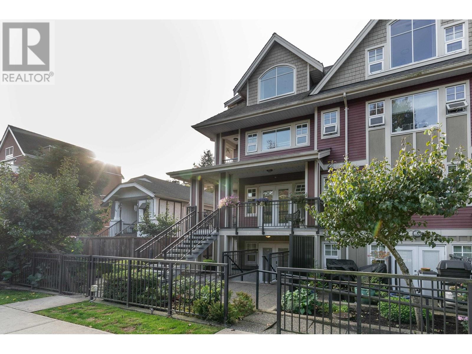 102 930 W 16th Avenue, Vancouver, British Columbia  V5Z 1T2 - Photo 2 - R2965182