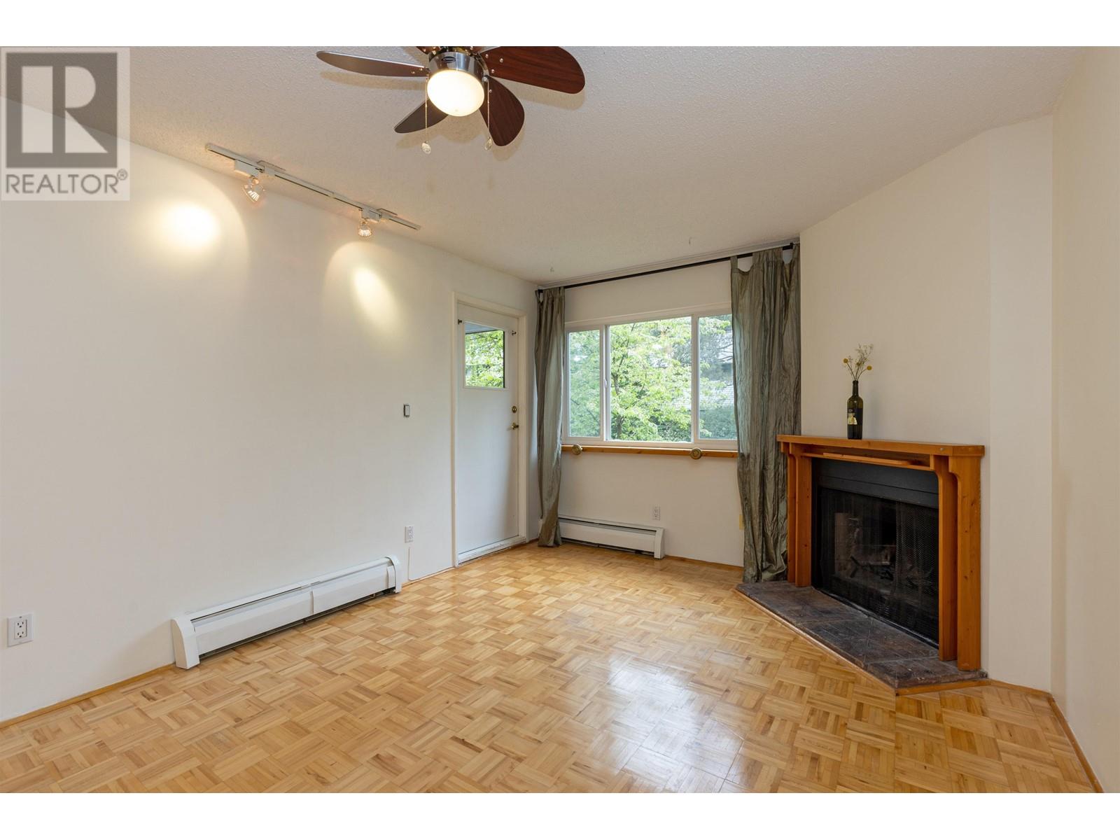 213 1209 Howie Avenue, Coquitlam, British Columbia  V3J 1T9 - Photo 6 - R2965588