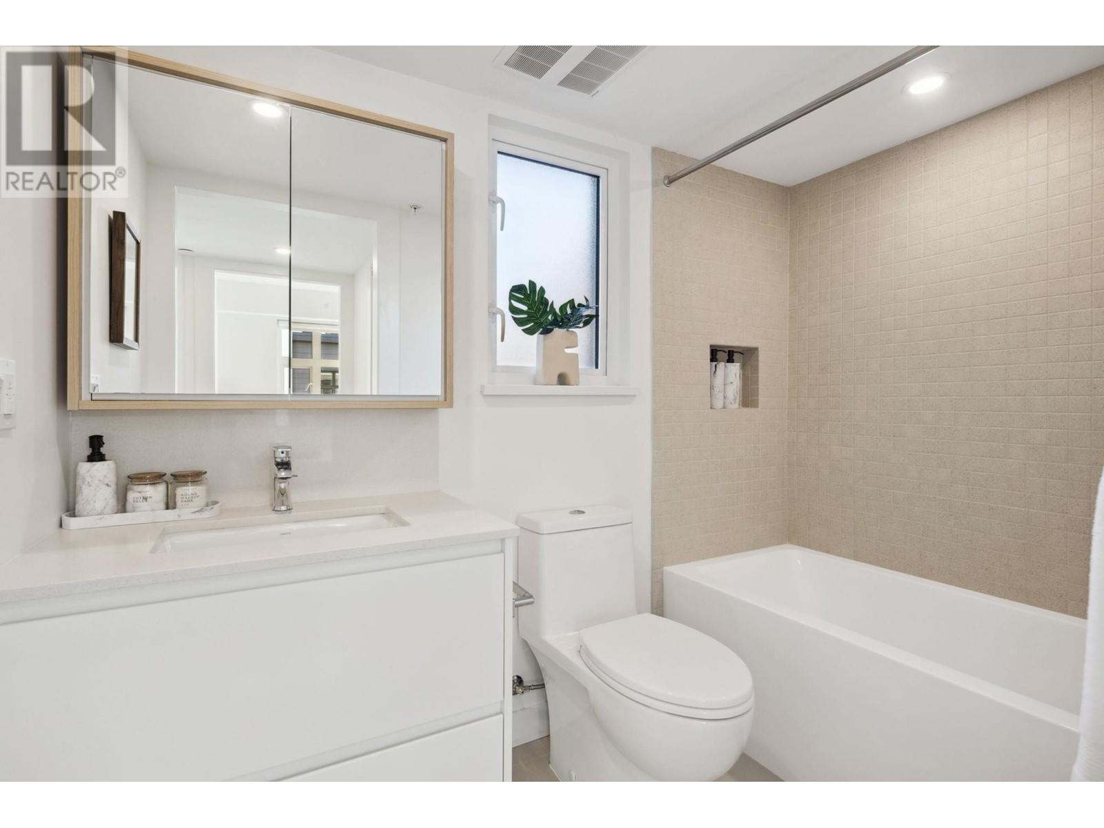 242 1014 W 47th Avenue, Vancouver, British Columbia  V6M 0E3 - Photo 10 - R2965105