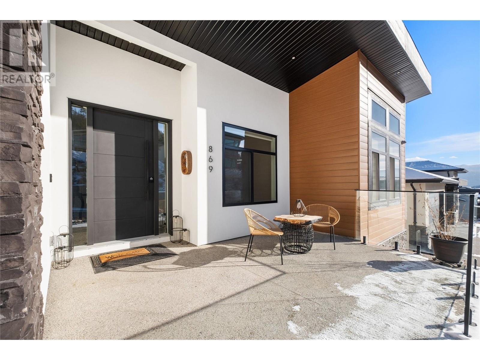 Property at 869 Carnoustie Drive image 1