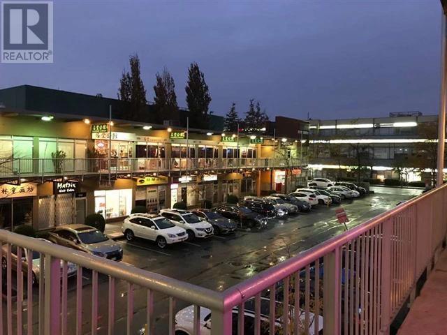 2180 8766 MCKIM WAY, richmond, British Columbia V6X4G4