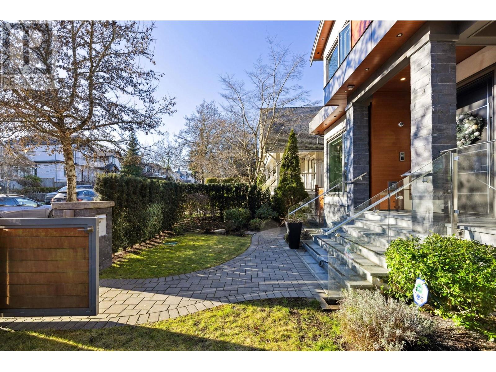 Property at 4437 W 13TH AVENUE image 3